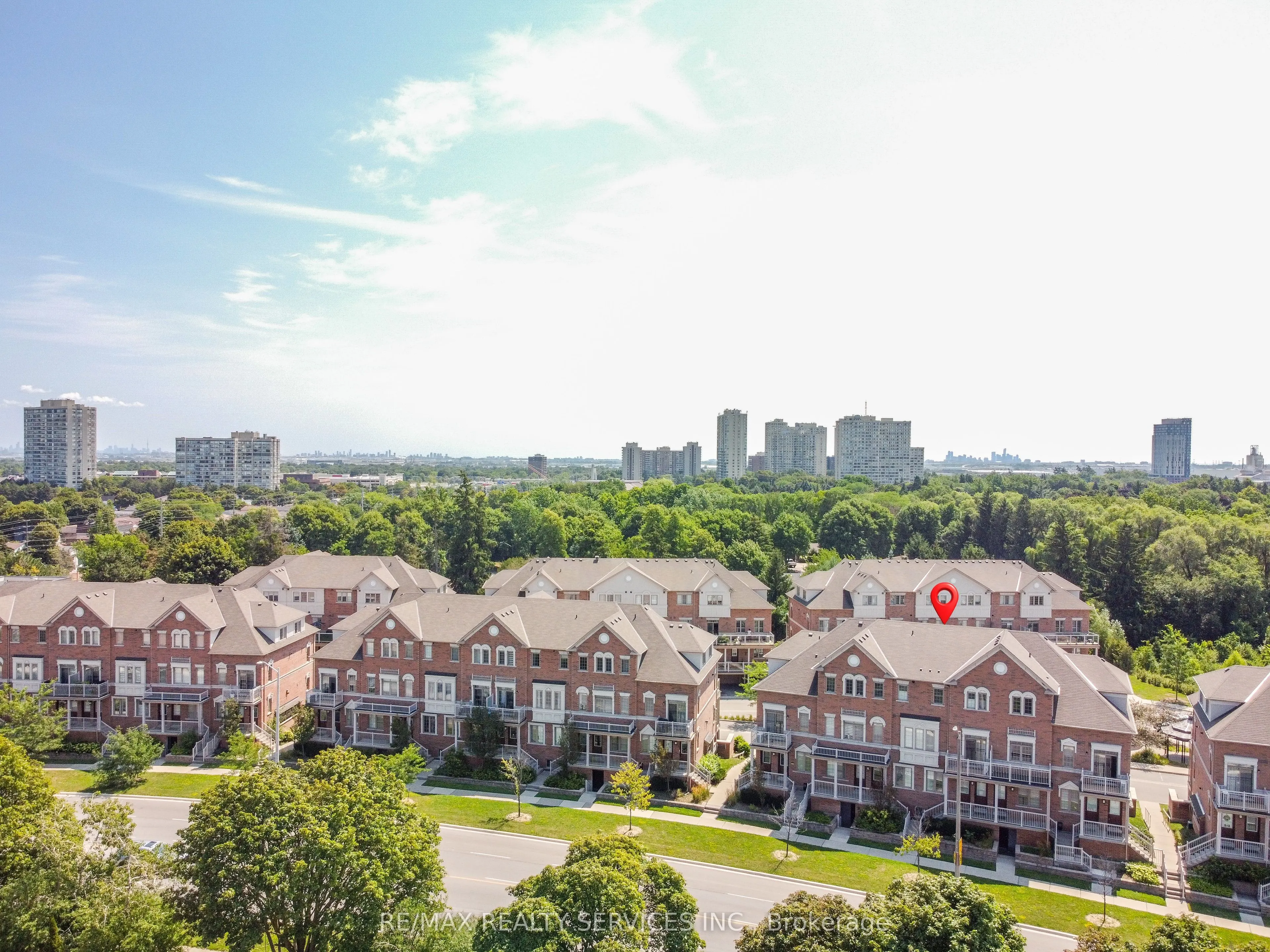180 Howden Boulevard #15