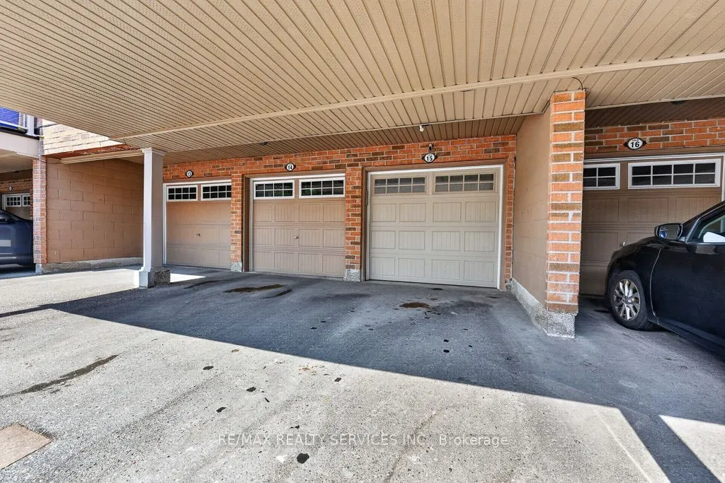 180 Howden Boulevard #15