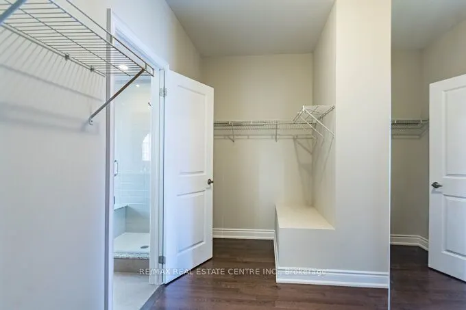 2034 Queensborough Gate #23