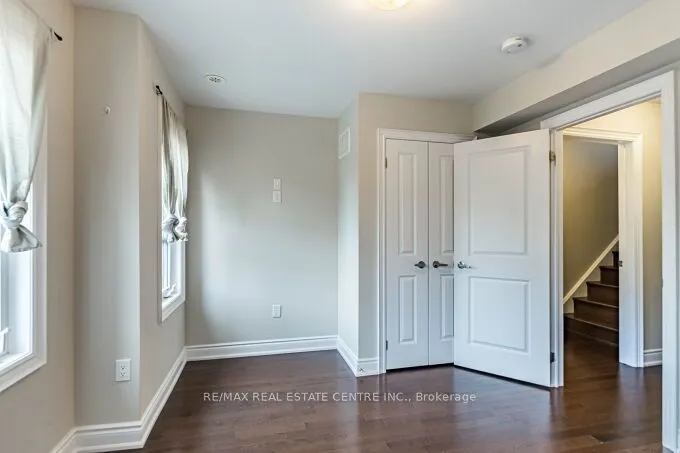 2034 Queensborough Gate #23