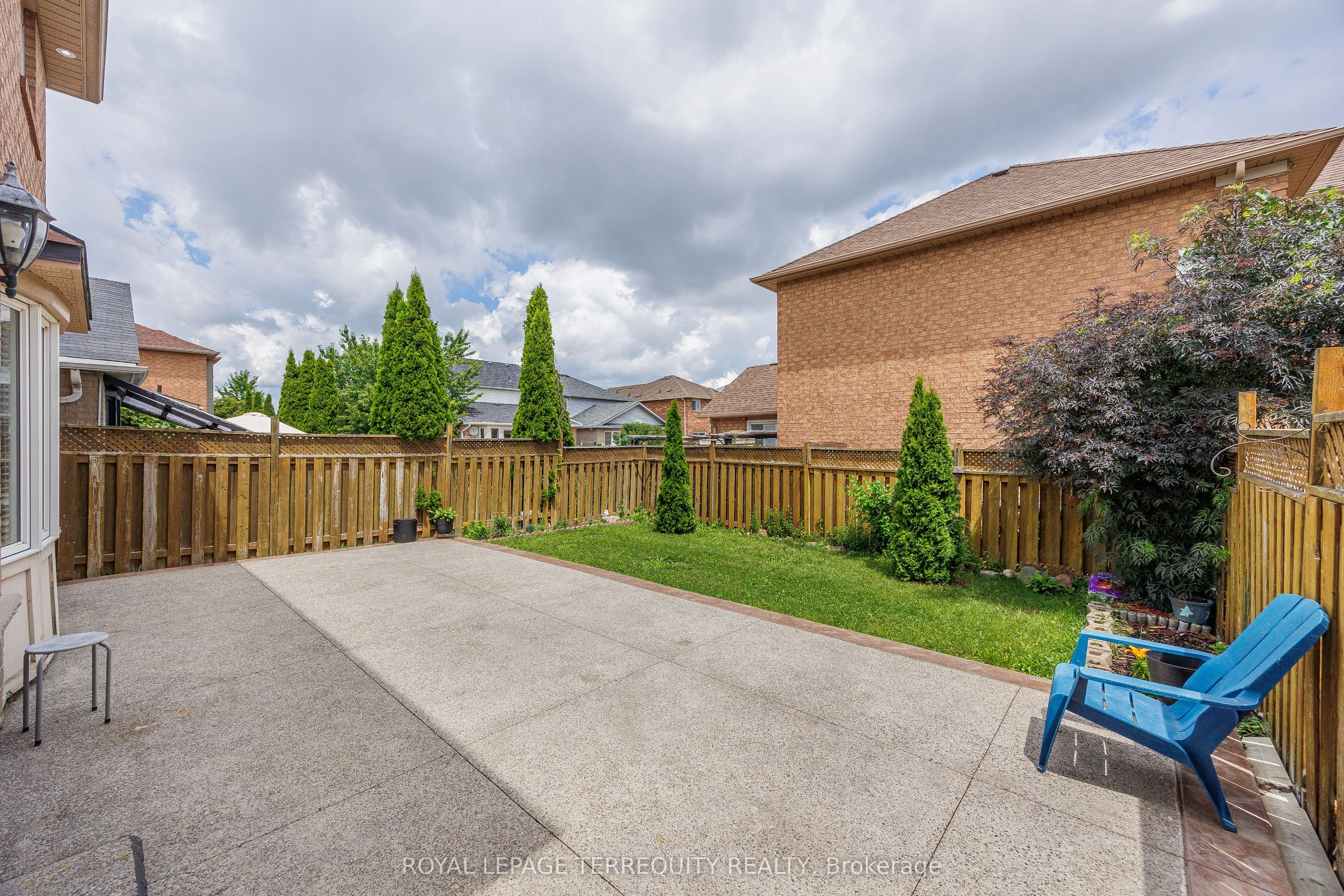 7339 Black Walnut Trail