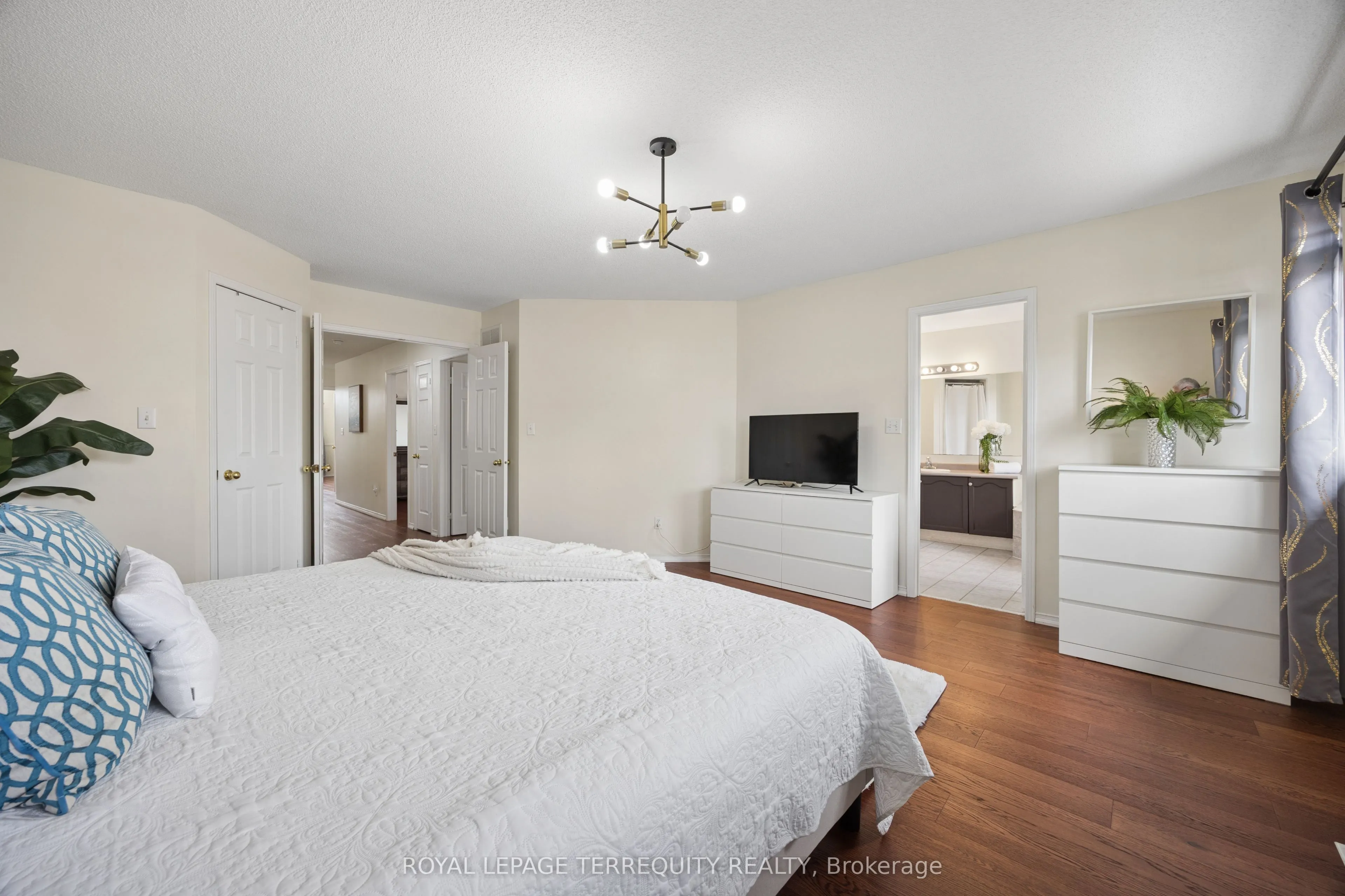 7339 Black Walnut Trail