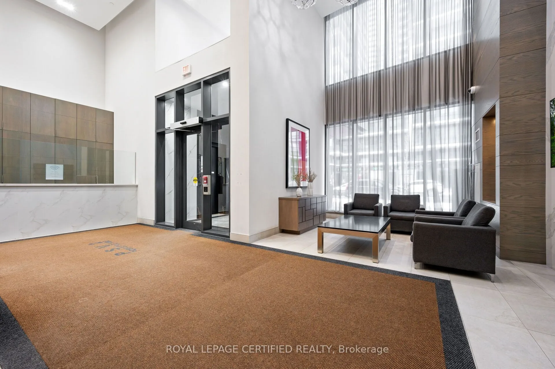 510 Curran Place #808