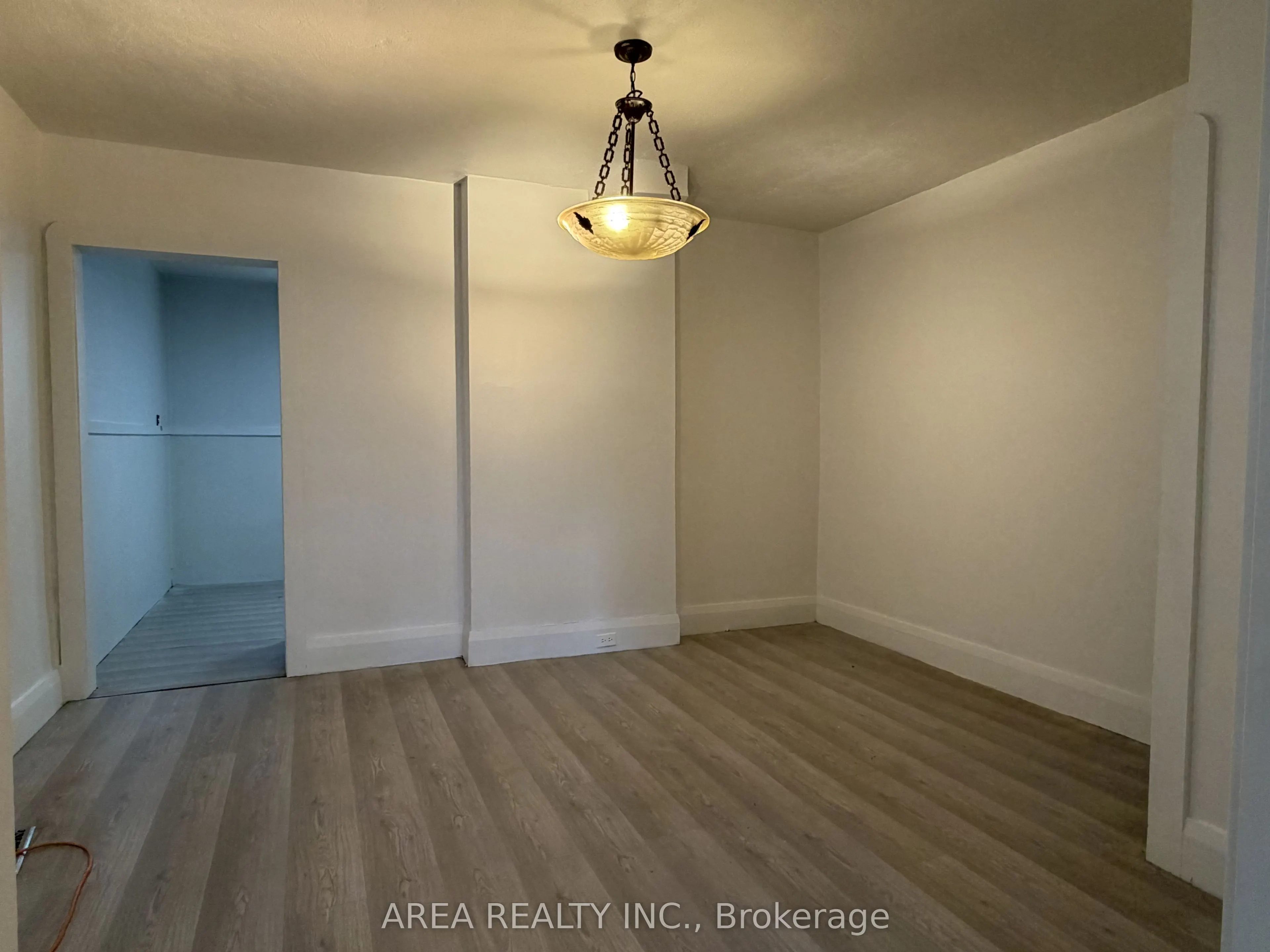 48 Corby Avenue