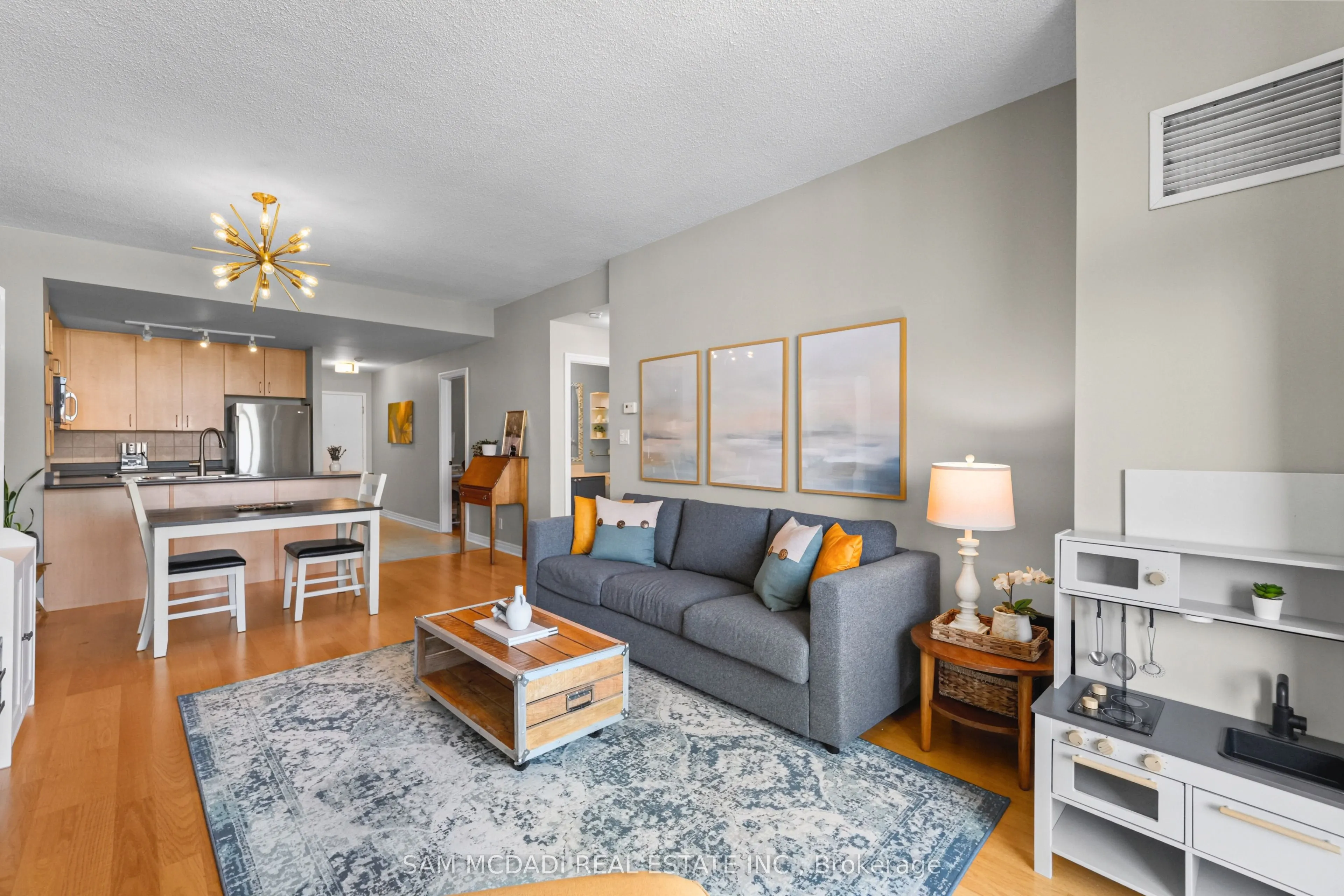 70 Port Street E #506