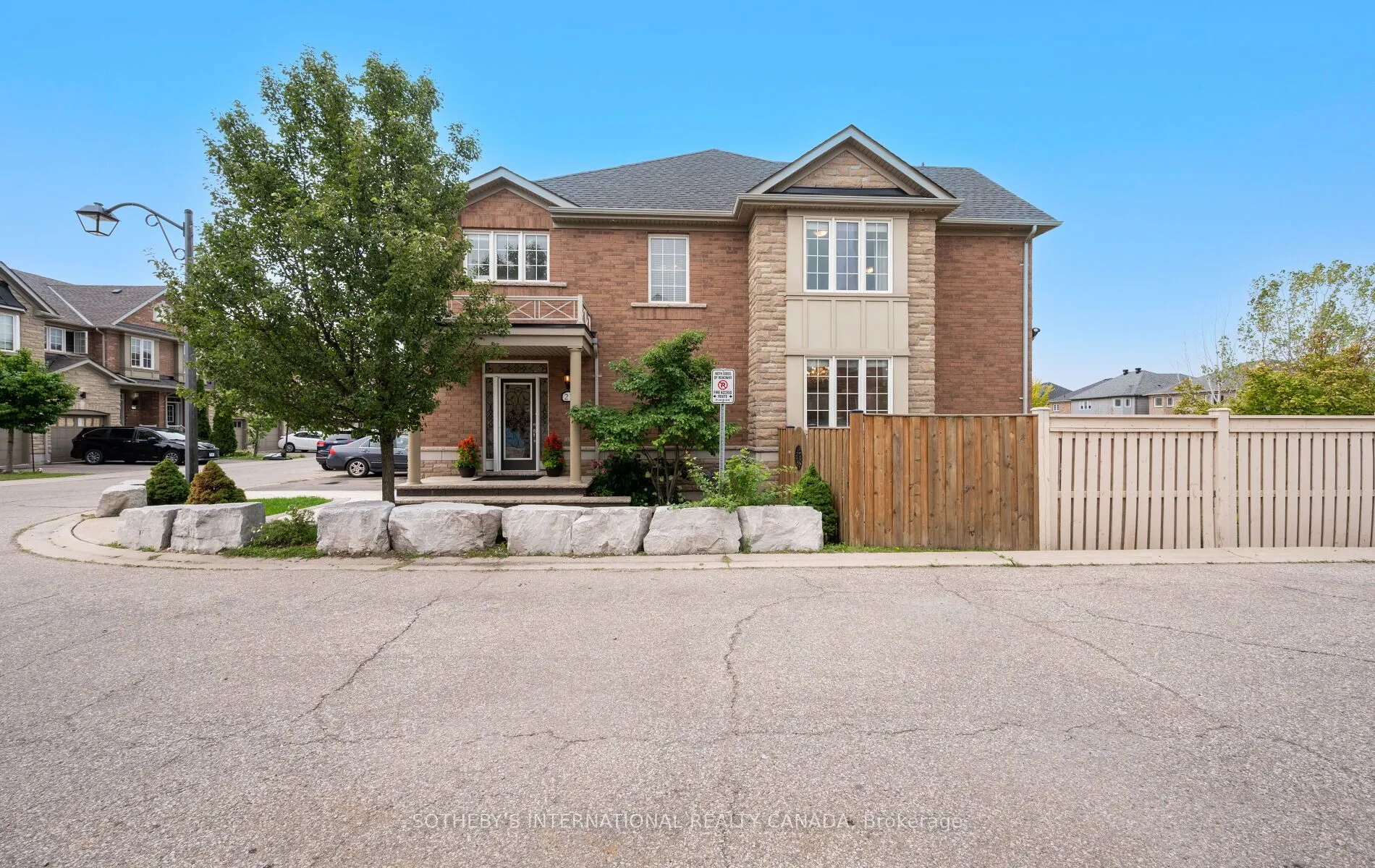 745 Farmstead Drive #21