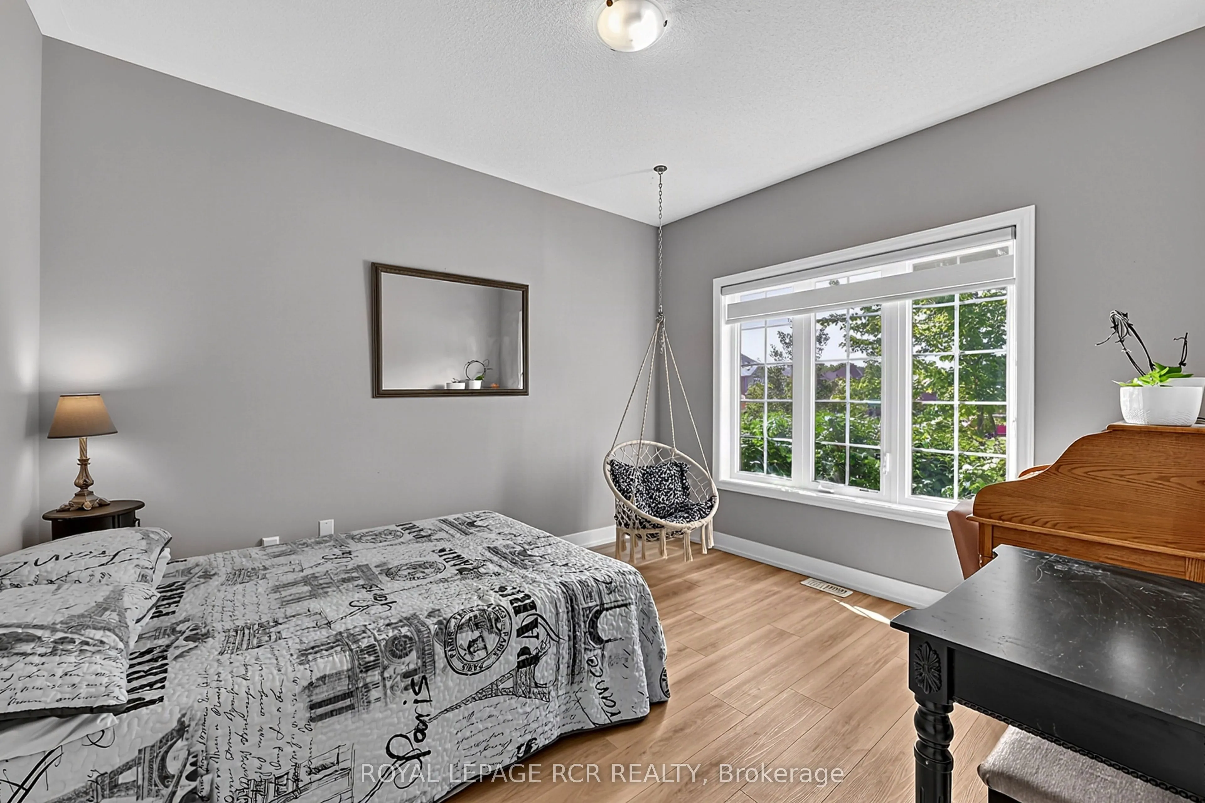 5 Borland Crescent