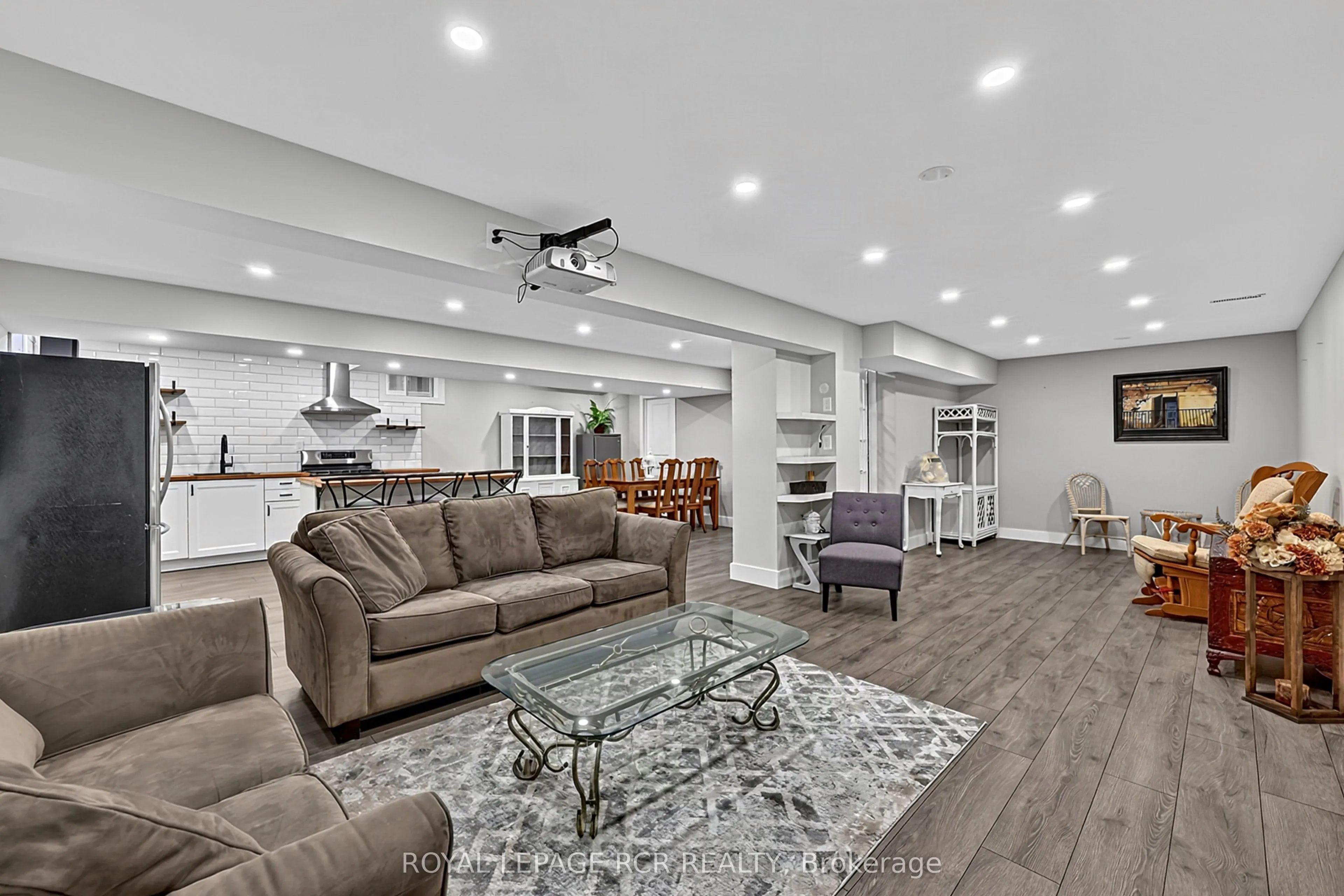 5 Borland Crescent