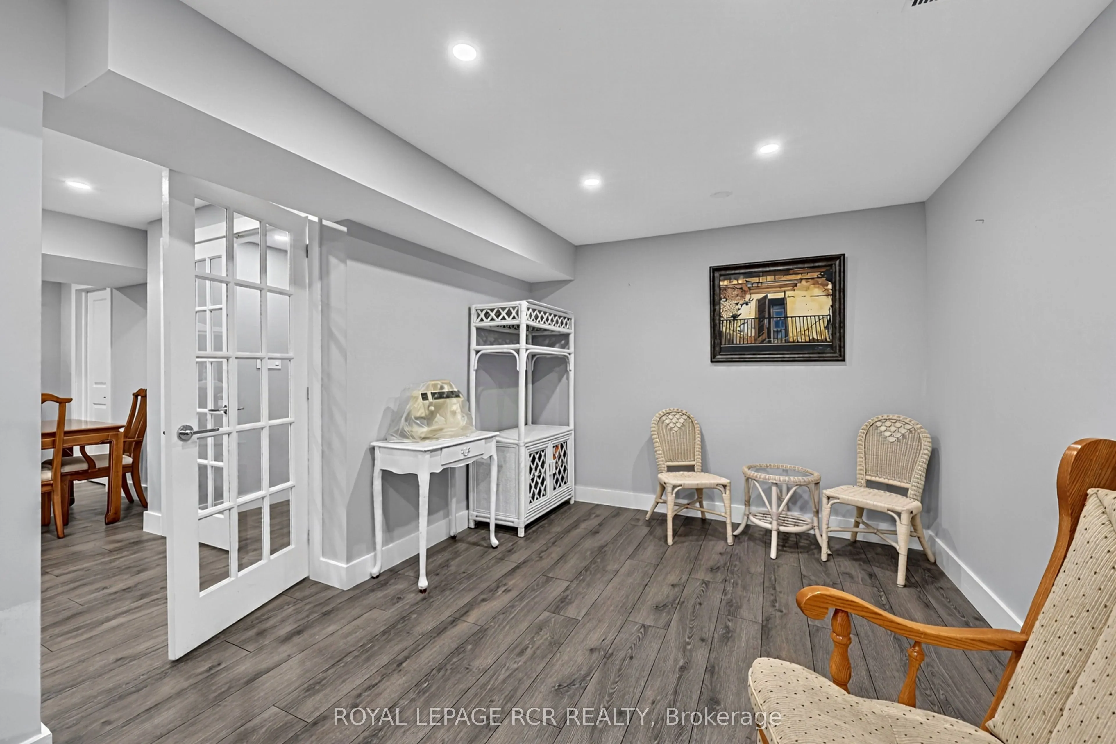 5 Borland Crescent