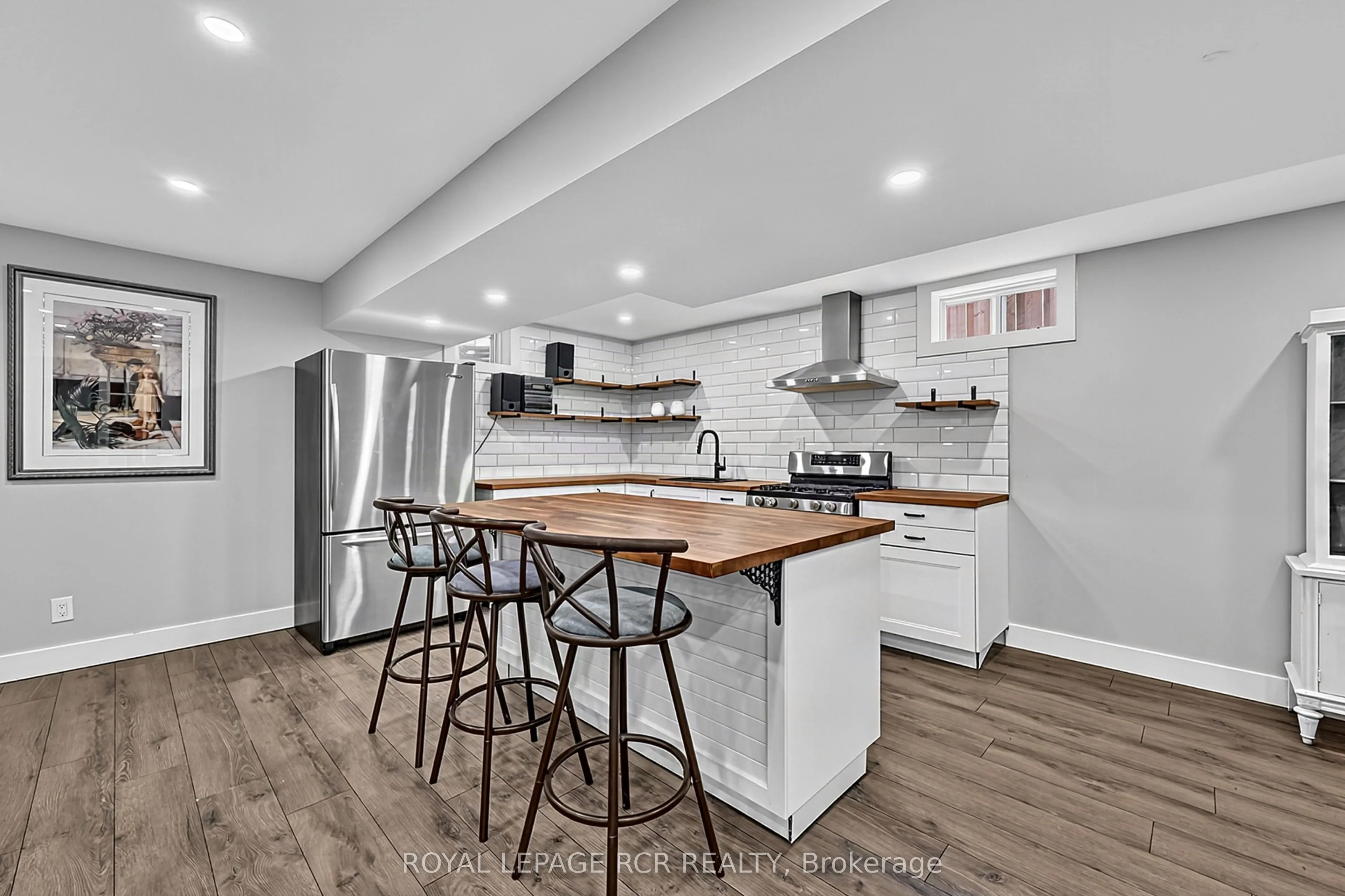 5 Borland Crescent