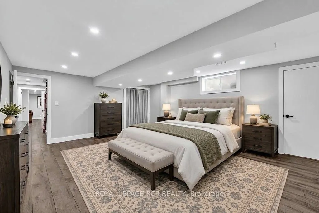 5 Borland Crescent