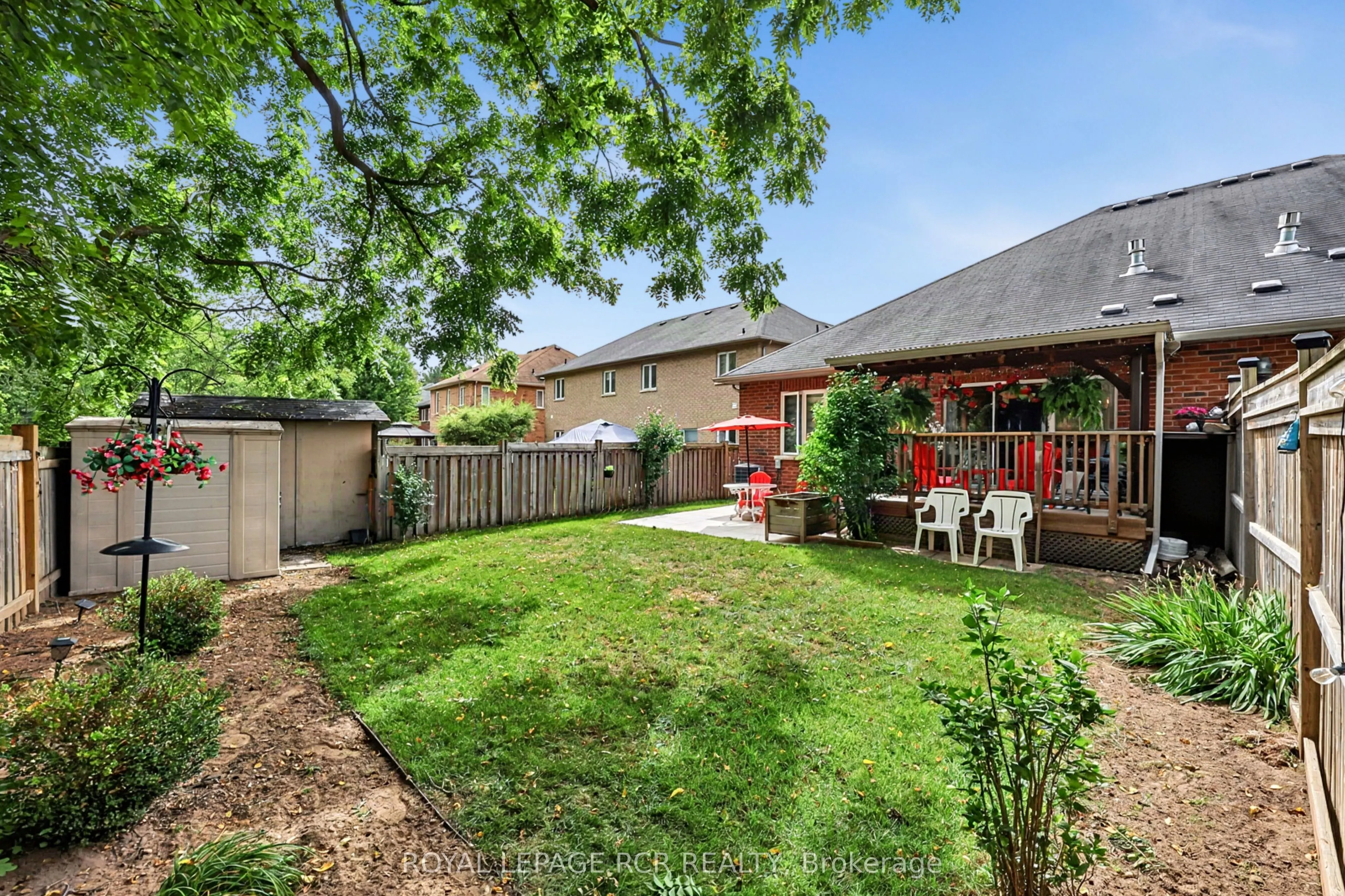 5 Borland Crescent