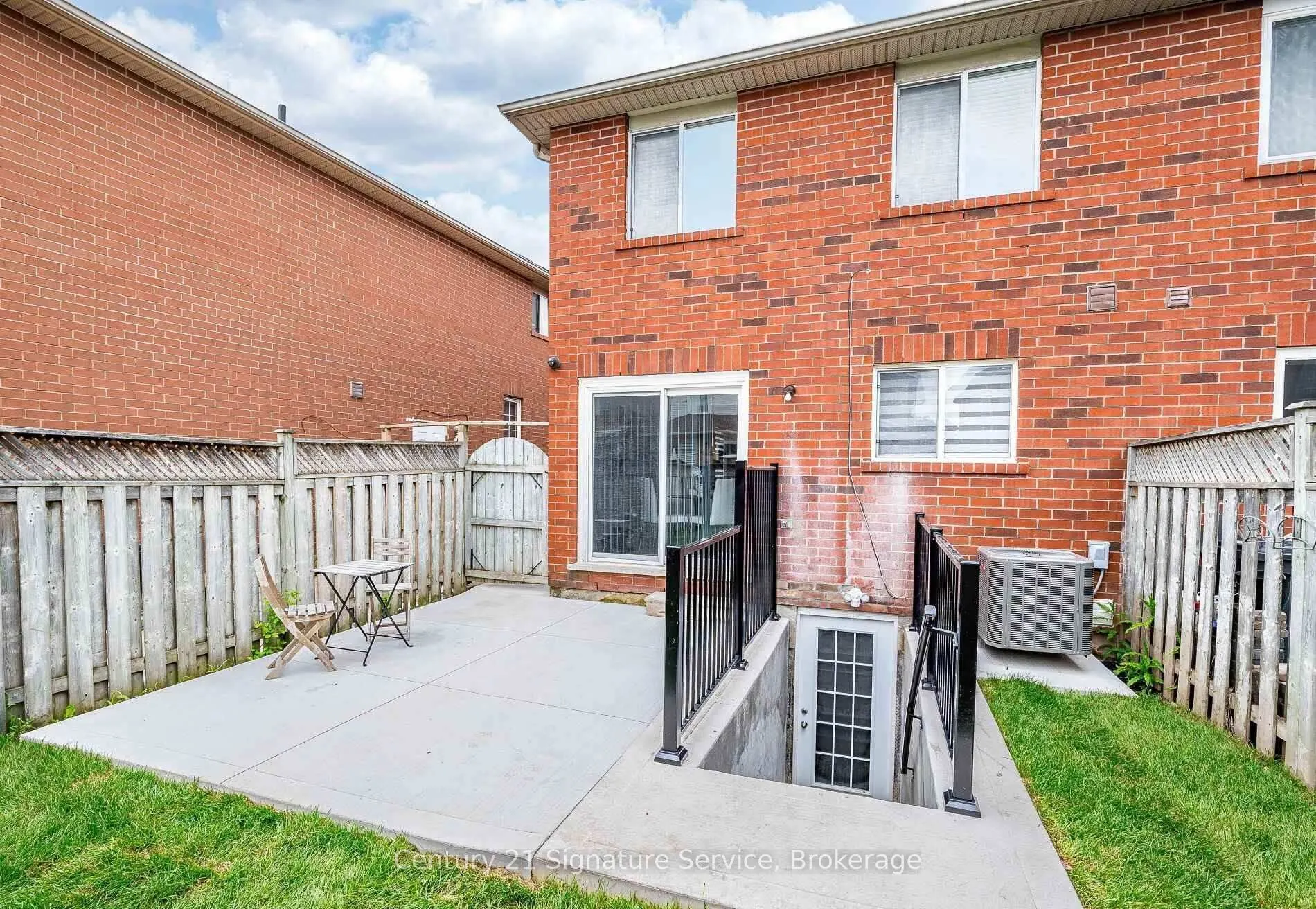 7 Dunlop Court #Basement