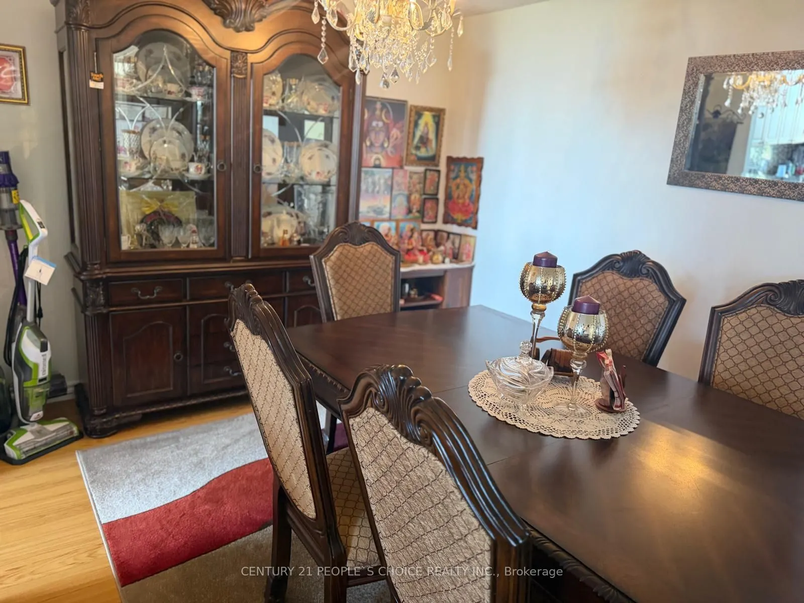 17 Knightsbridge Road #1205