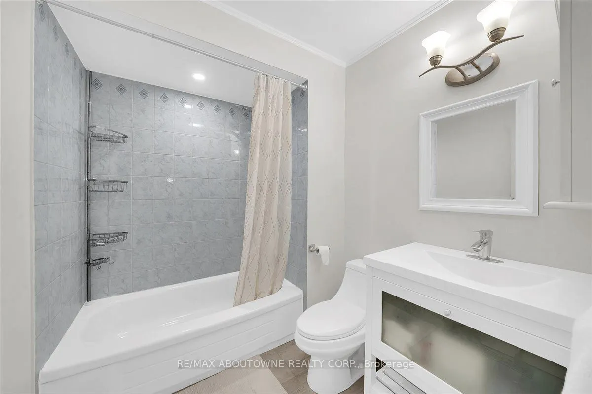 2736 Council Ring Road