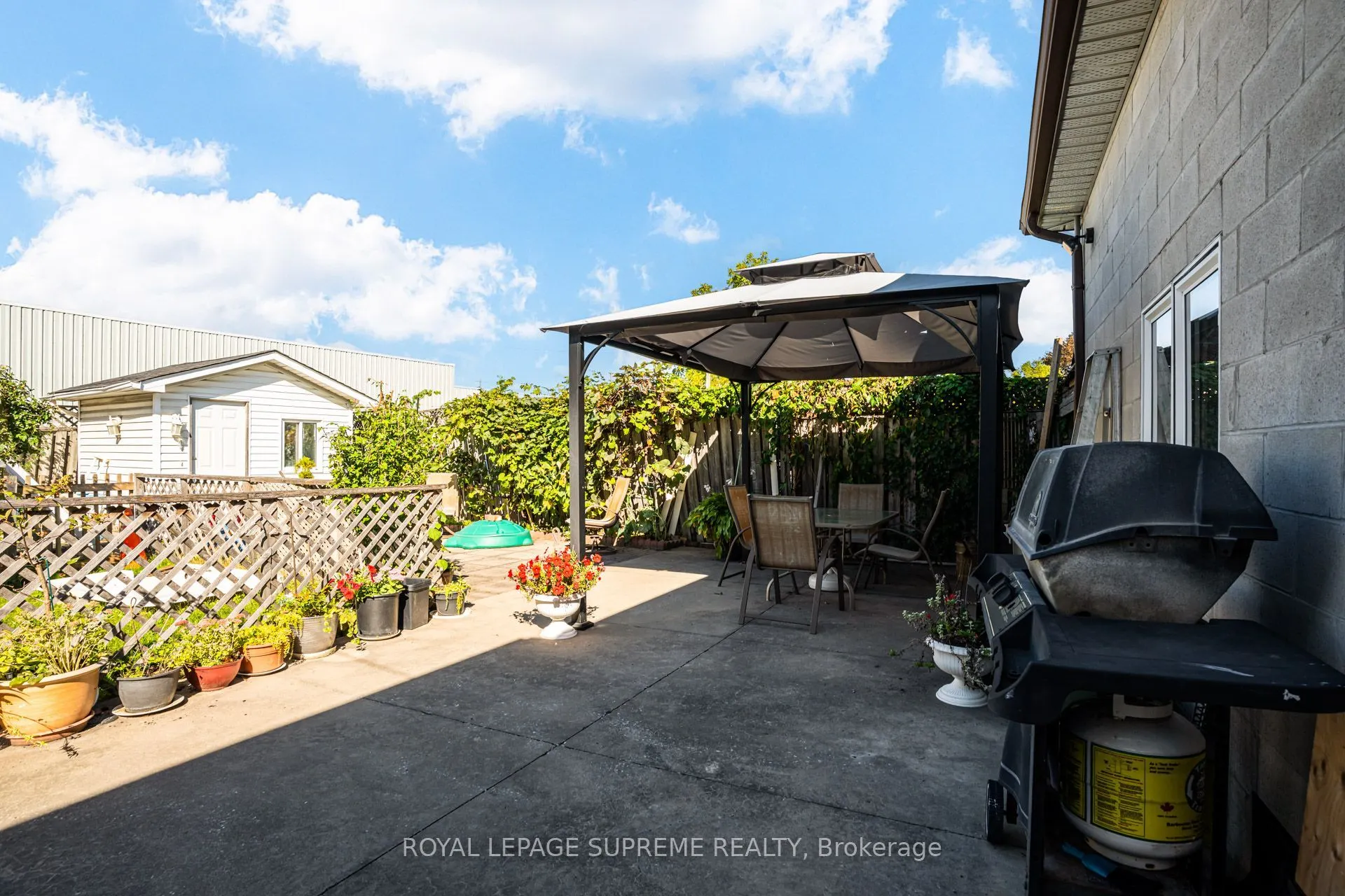 136 Winston Park Boulevard