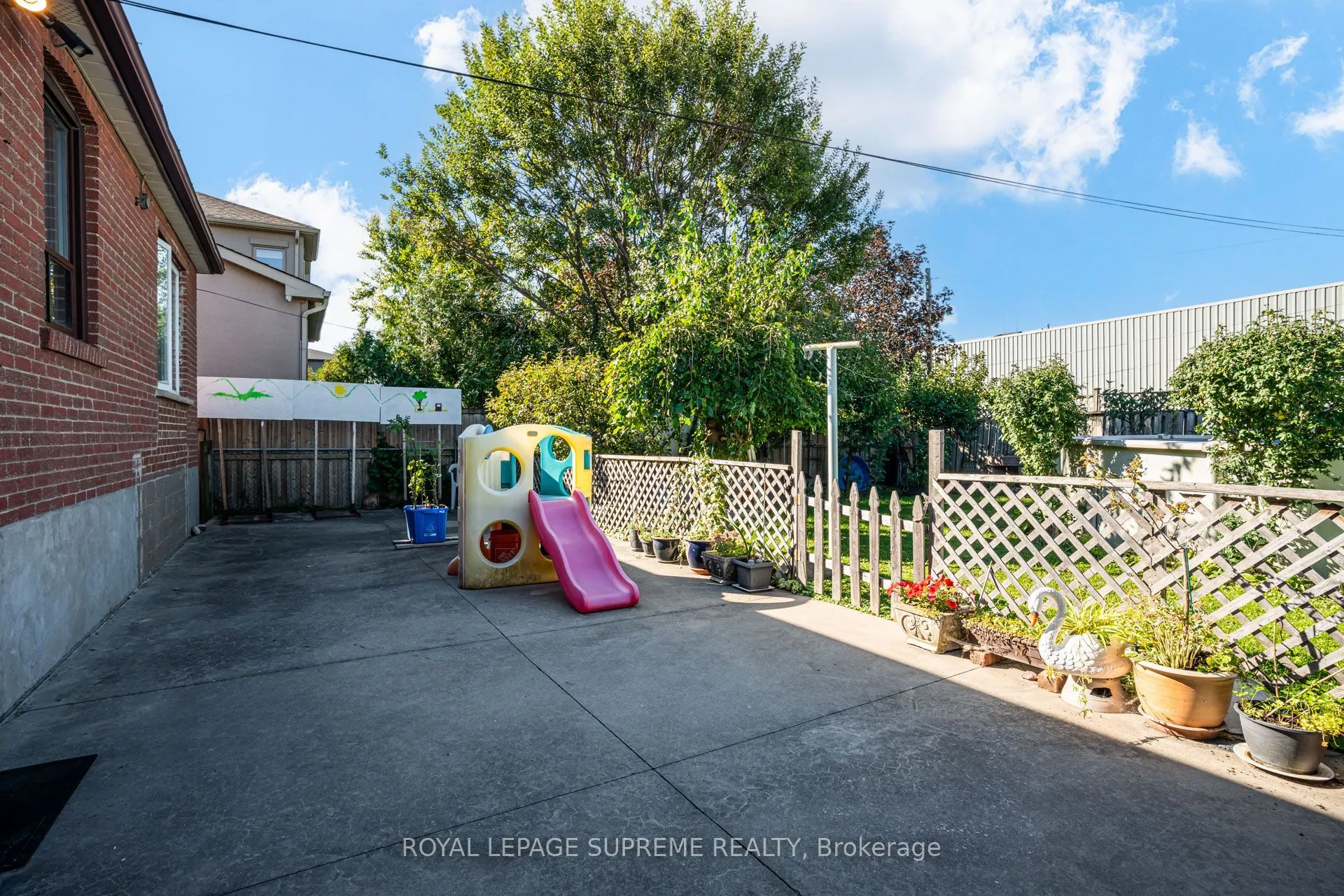 136 Winston Park Boulevard