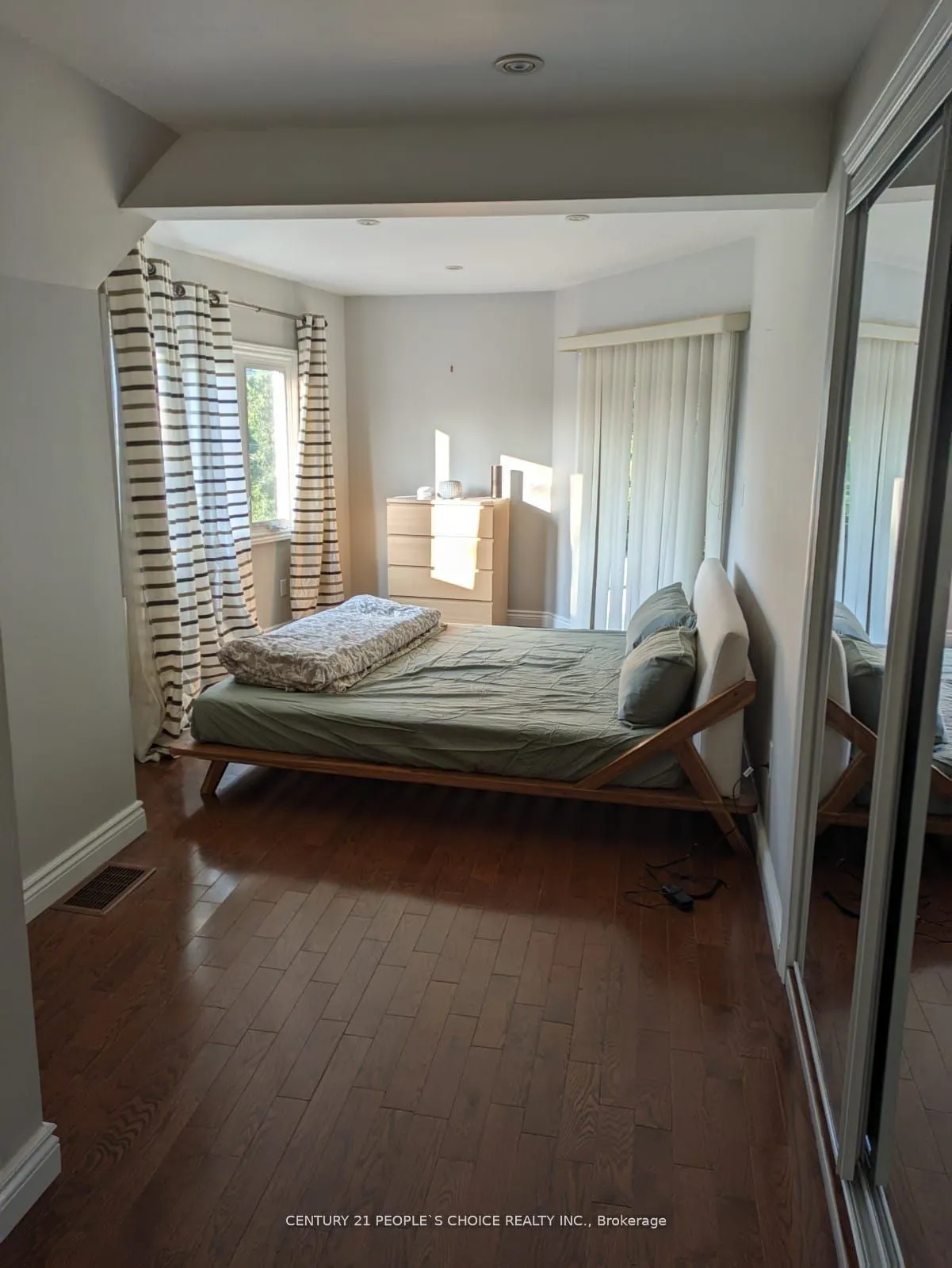 63 Stephen Drive