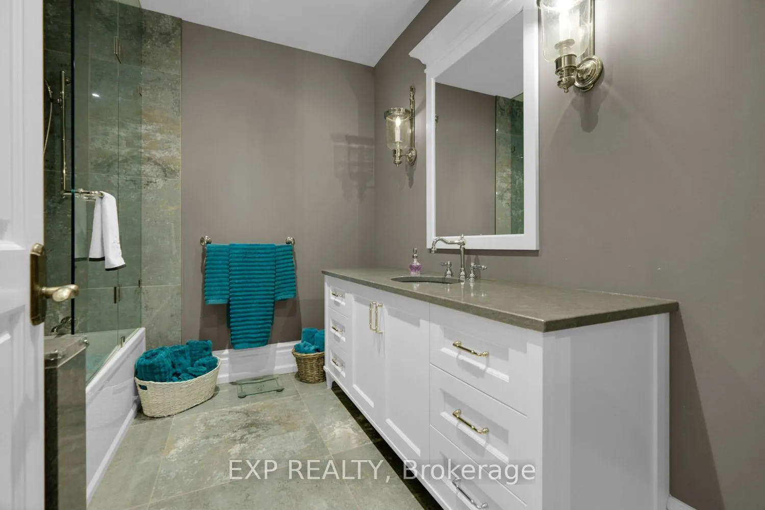 21 Edgewild Drive