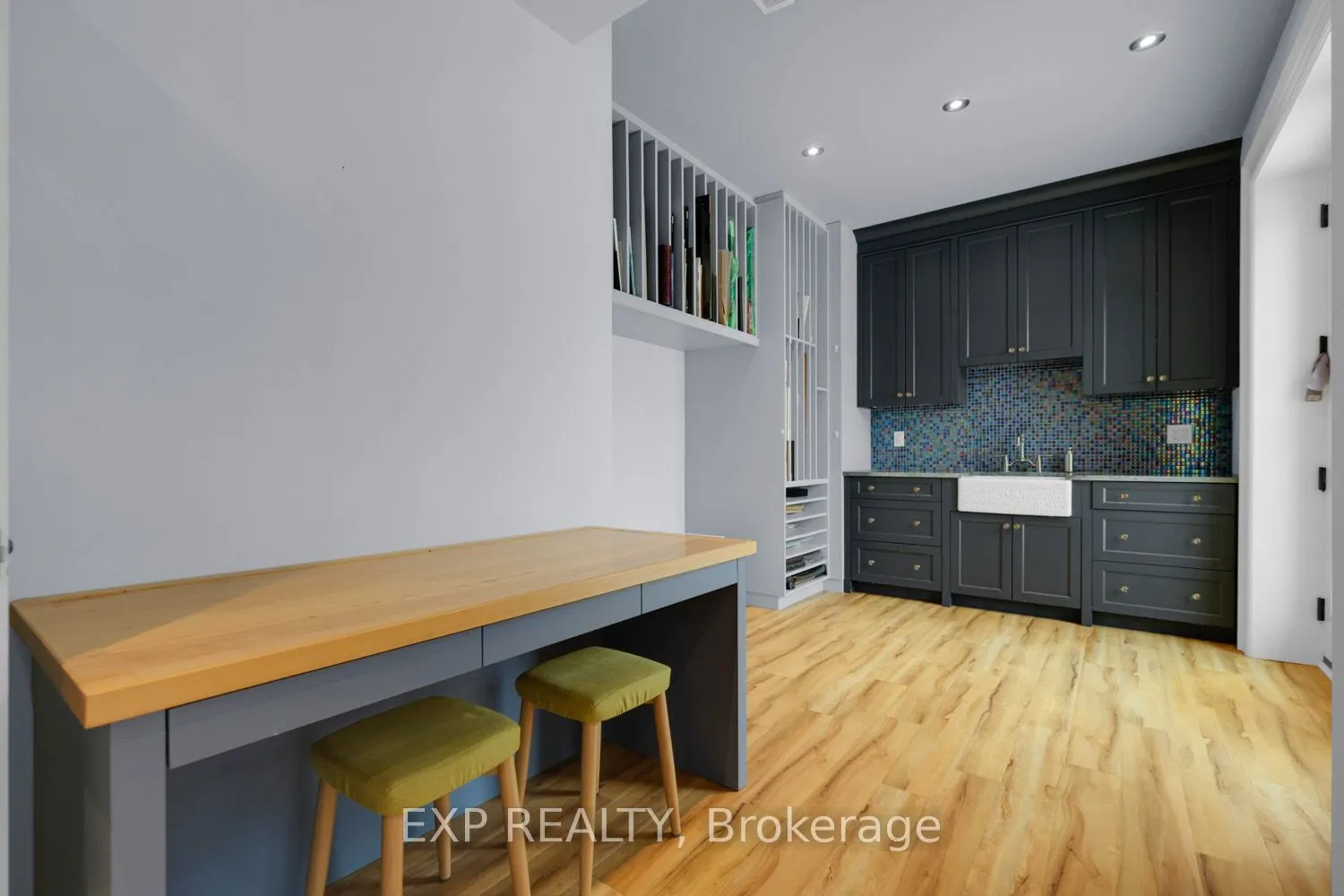 21 Edgewild Drive