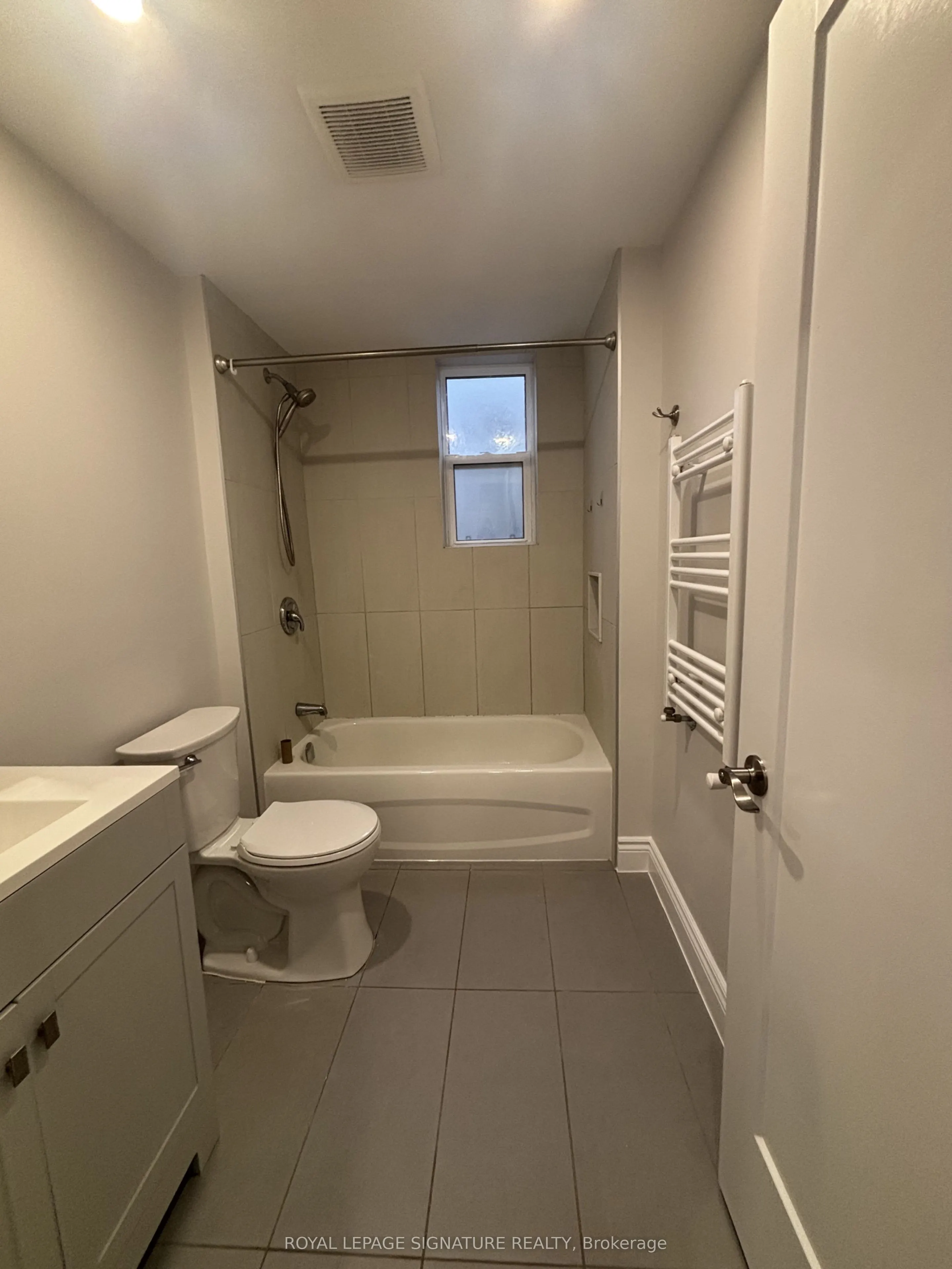 3289 Lakeshore Boulevard W #2