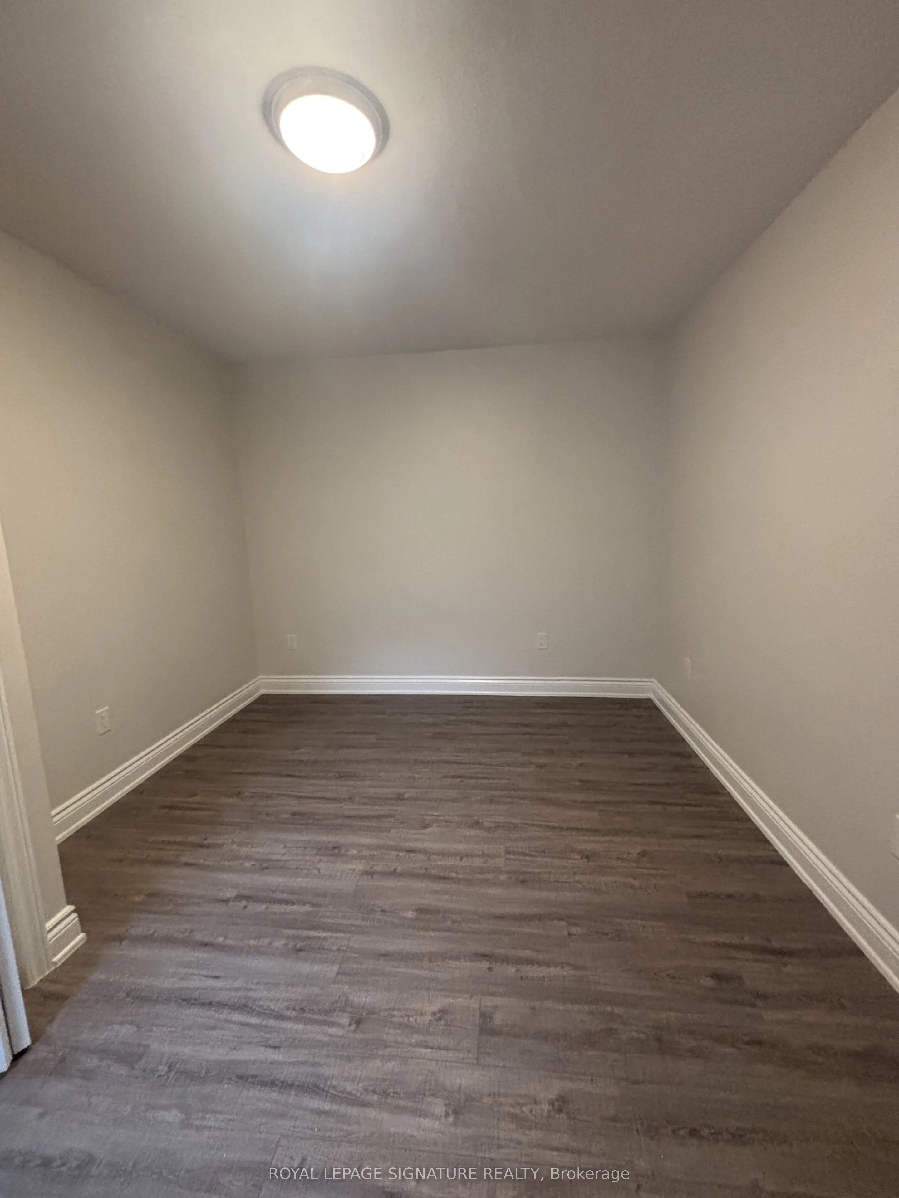 3289 Lakeshore Boulevard W #2