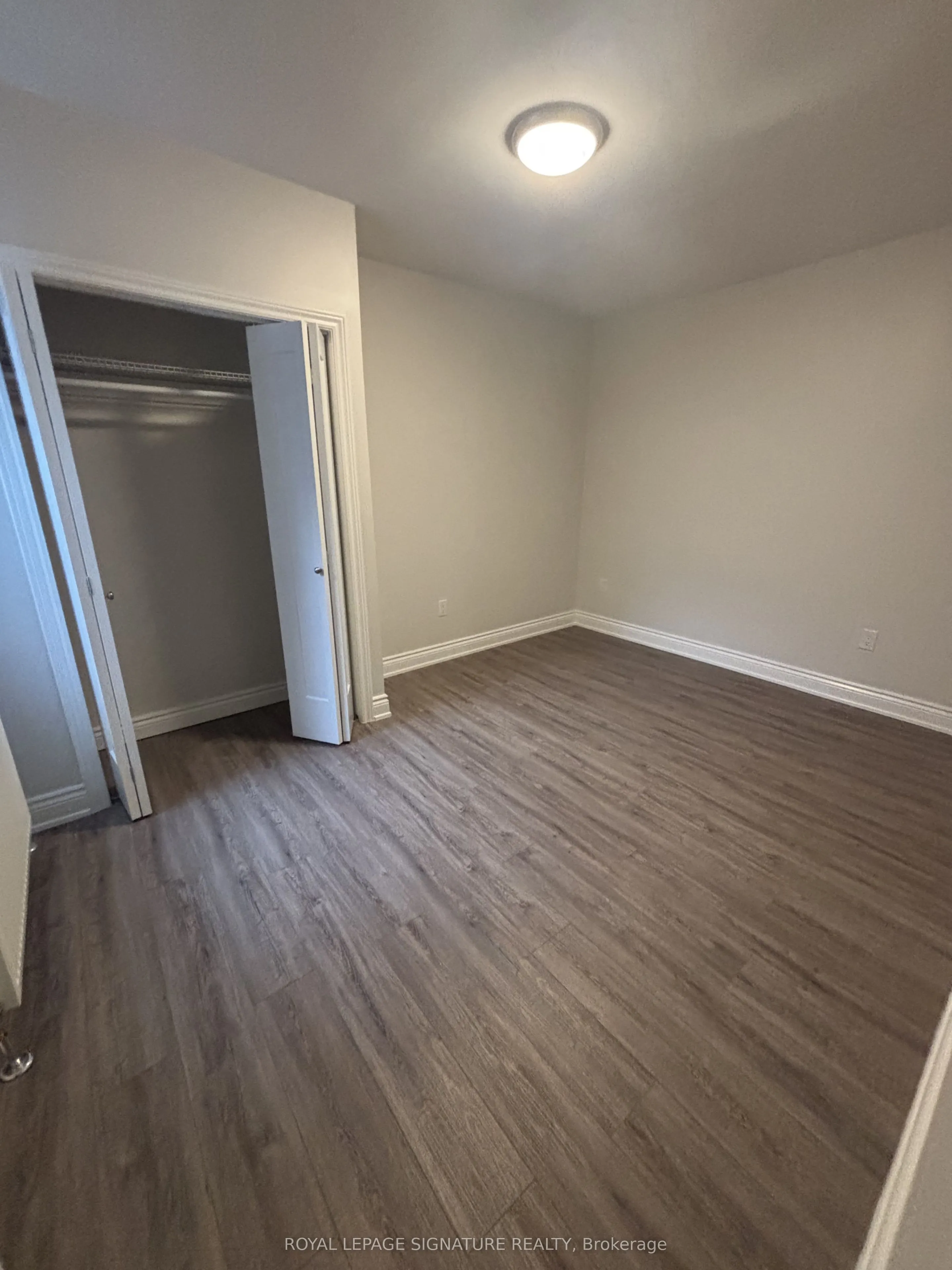 3289 Lakeshore Boulevard W #2