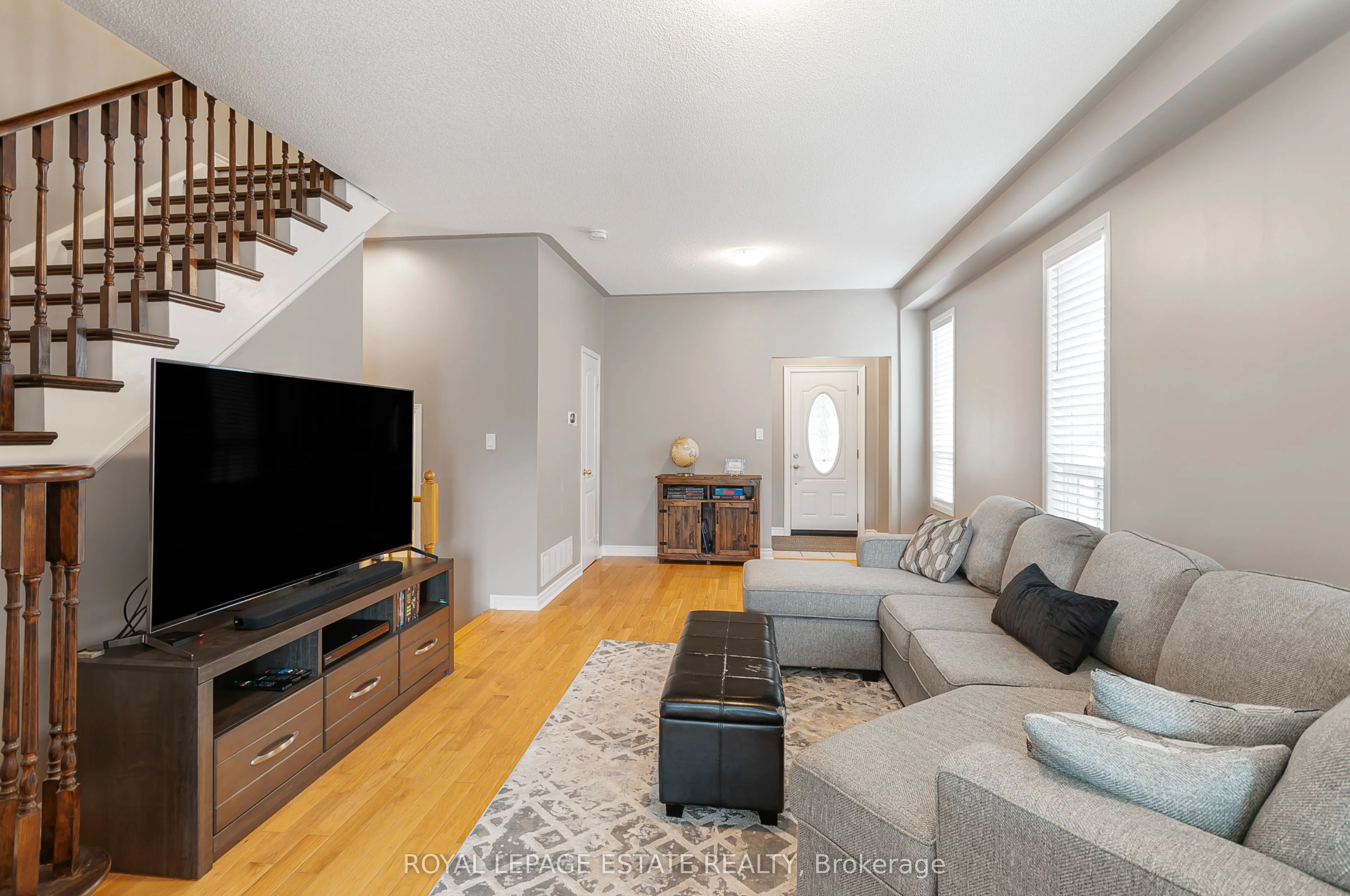 9 Brookstone Court