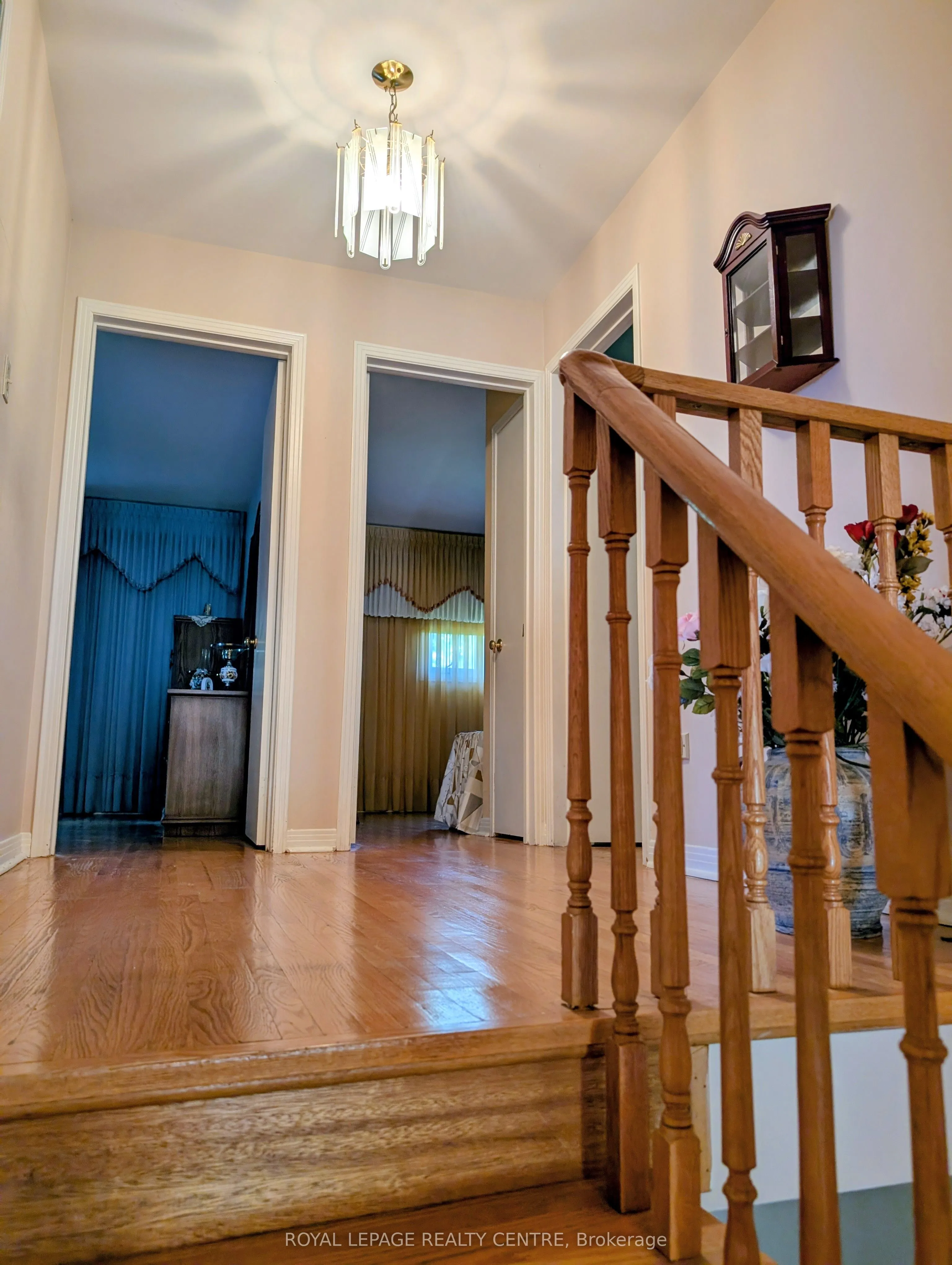 2560 Cynara Road