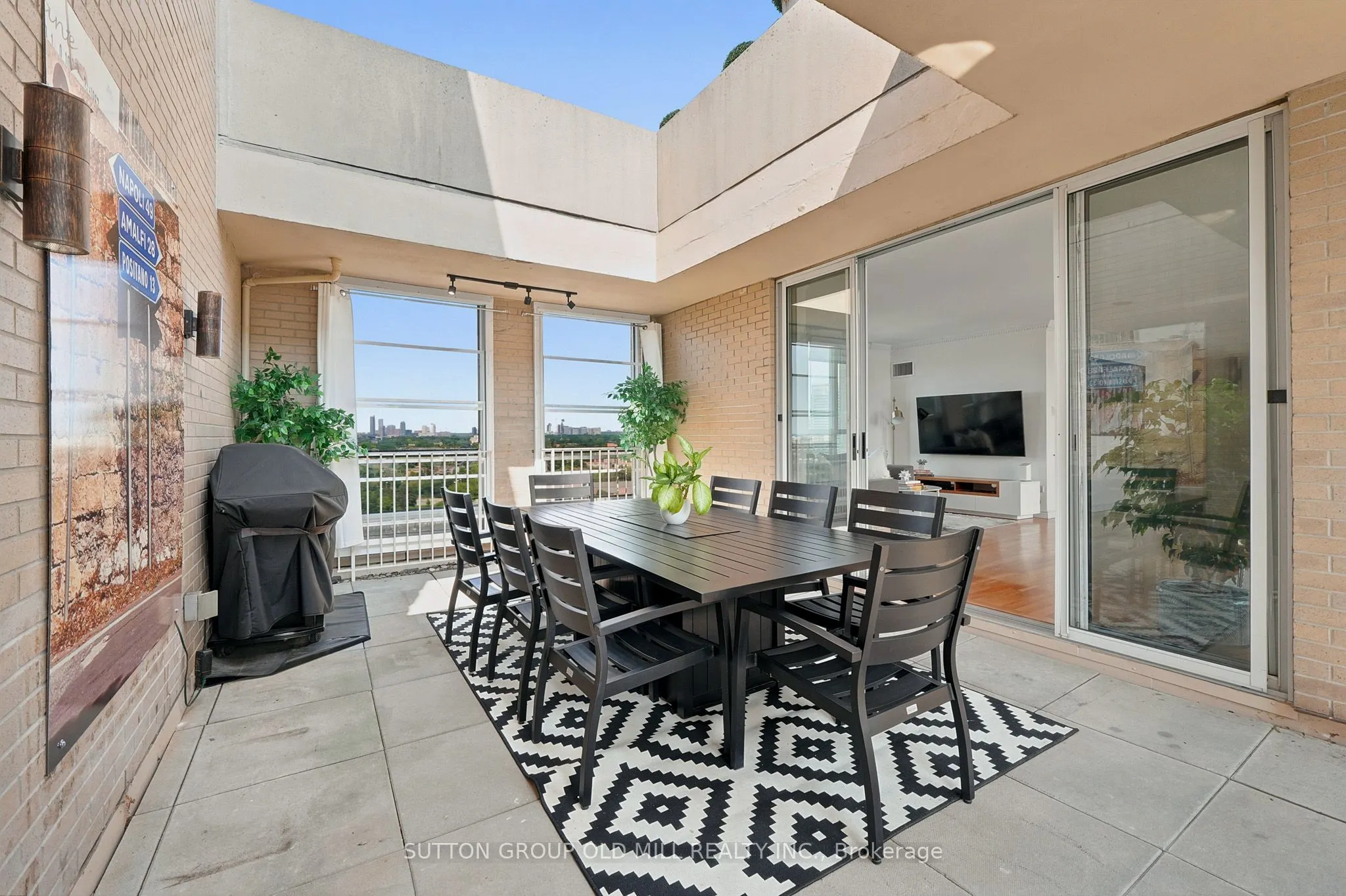 2285 Lake Shore Boulevard W #1908