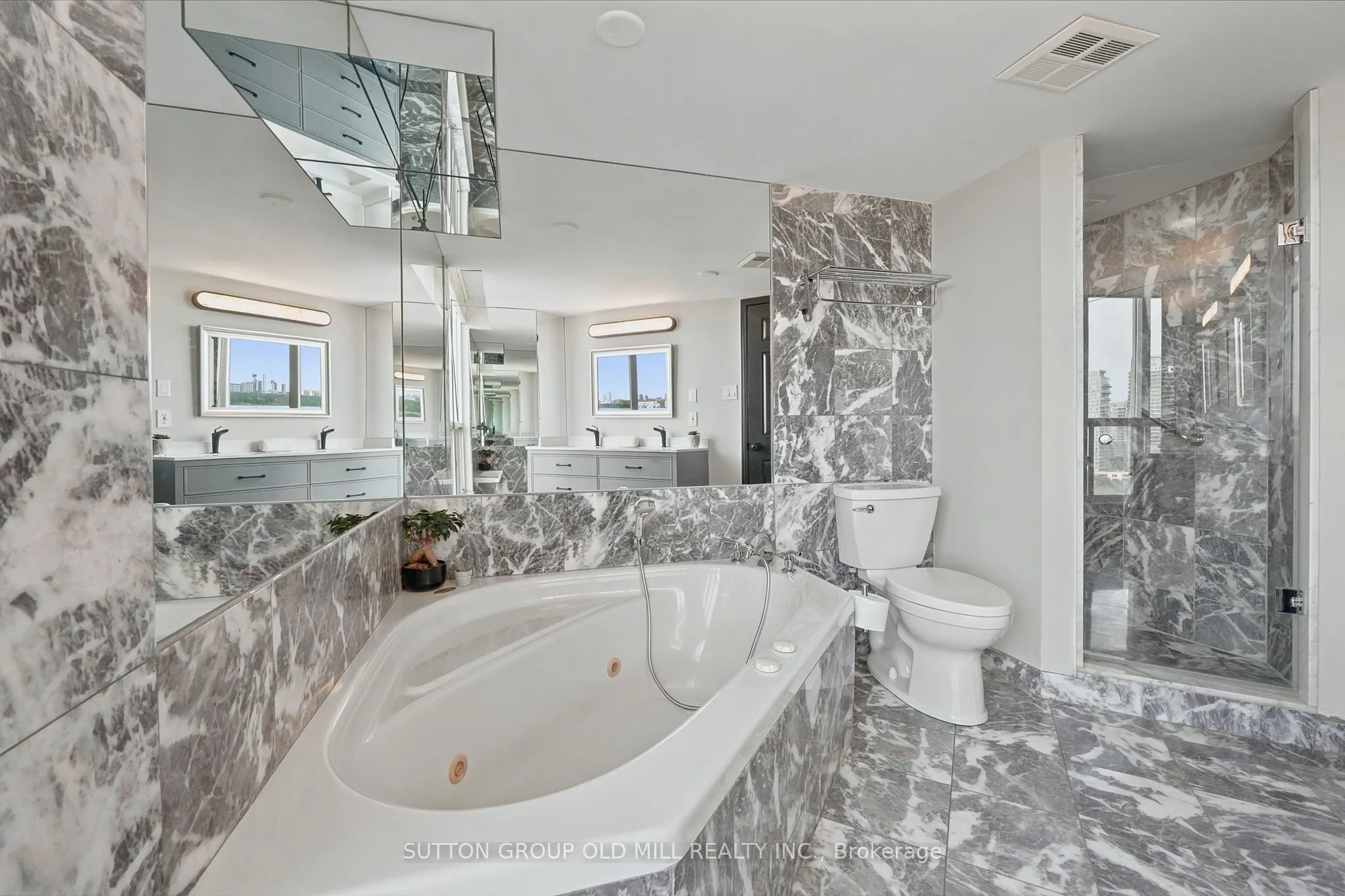 2285 Lake Shore Boulevard W #1908