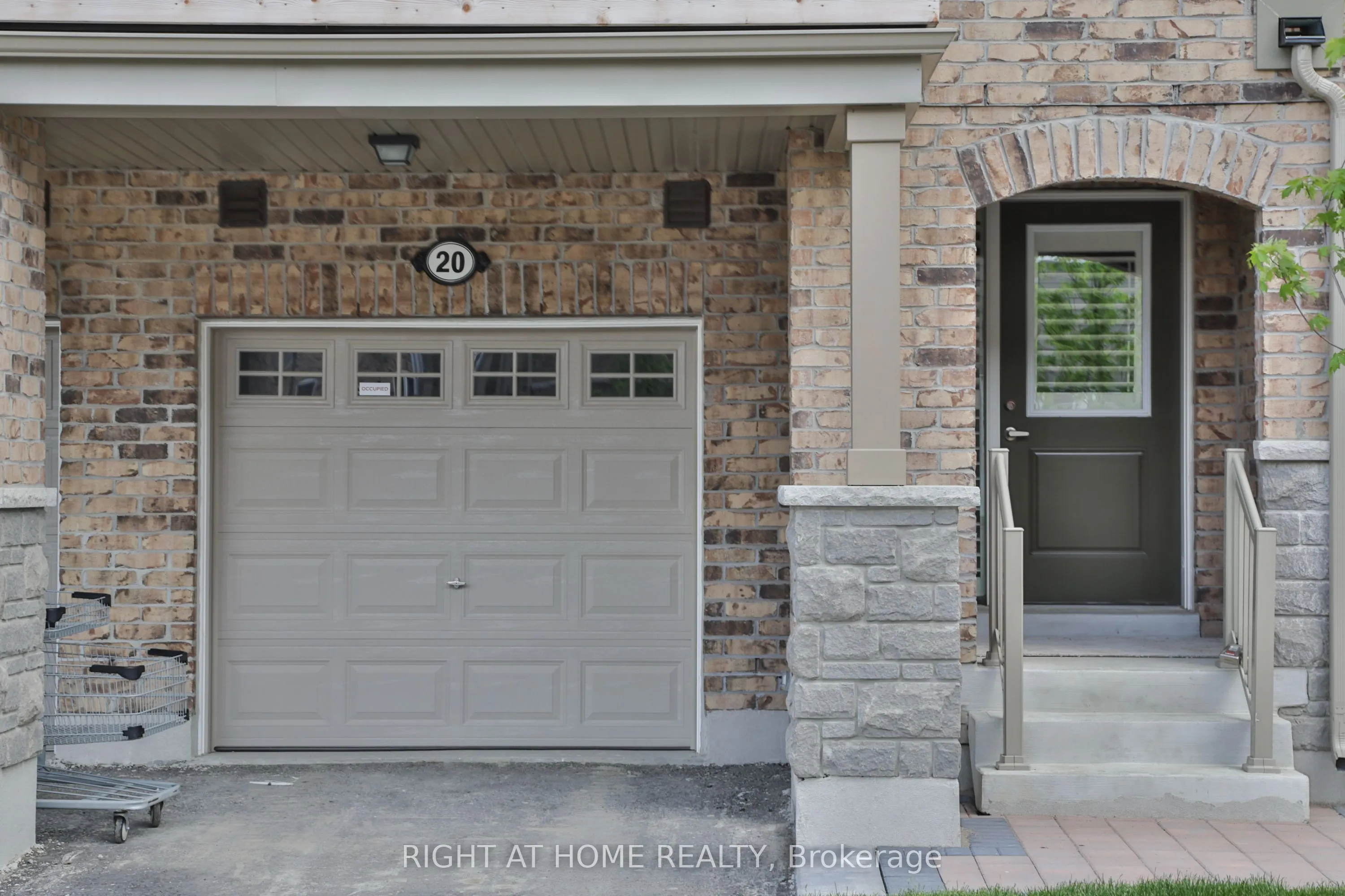 50 Edinburgh Drive #20