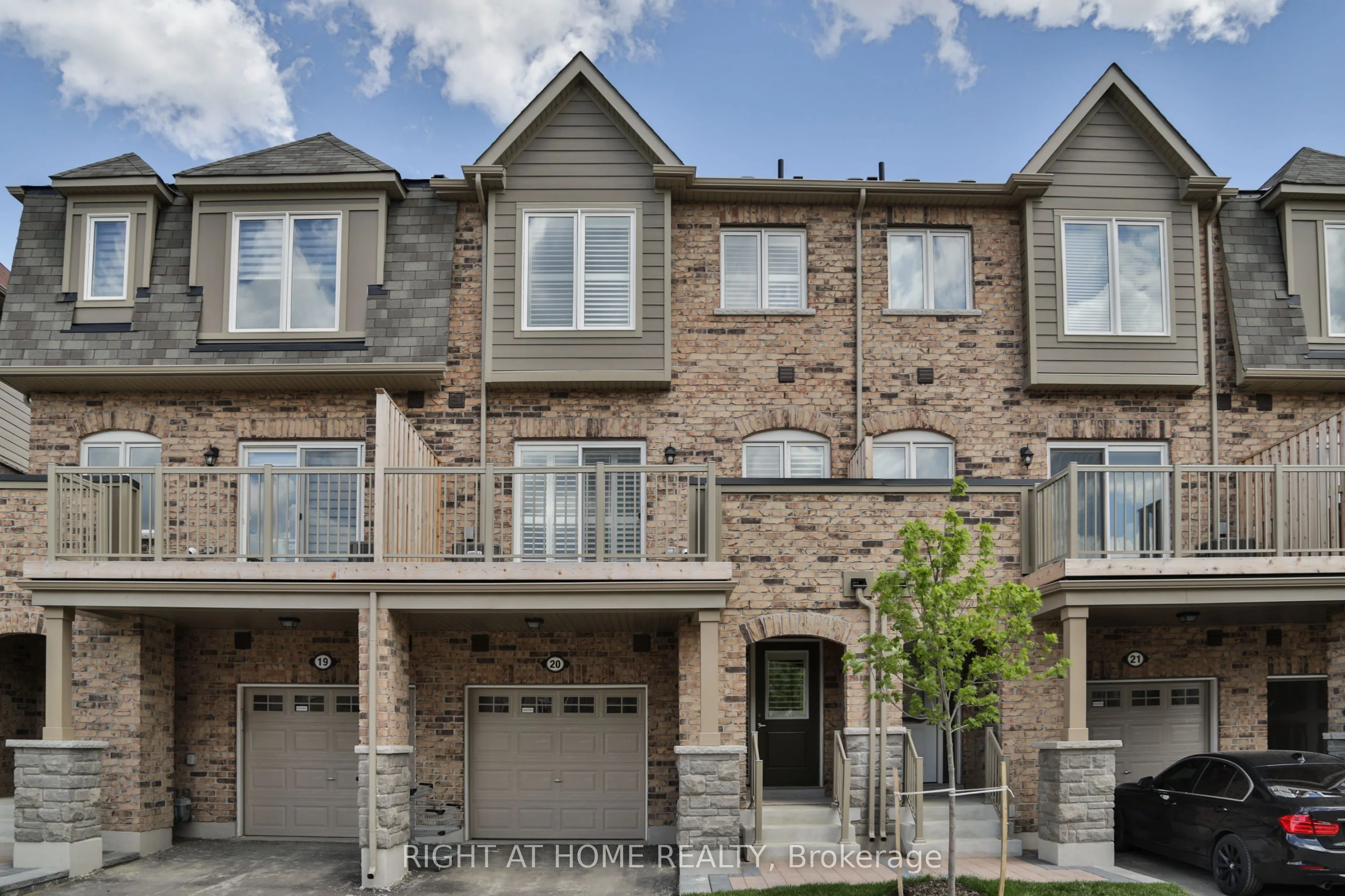 50 Edinburgh Drive #20