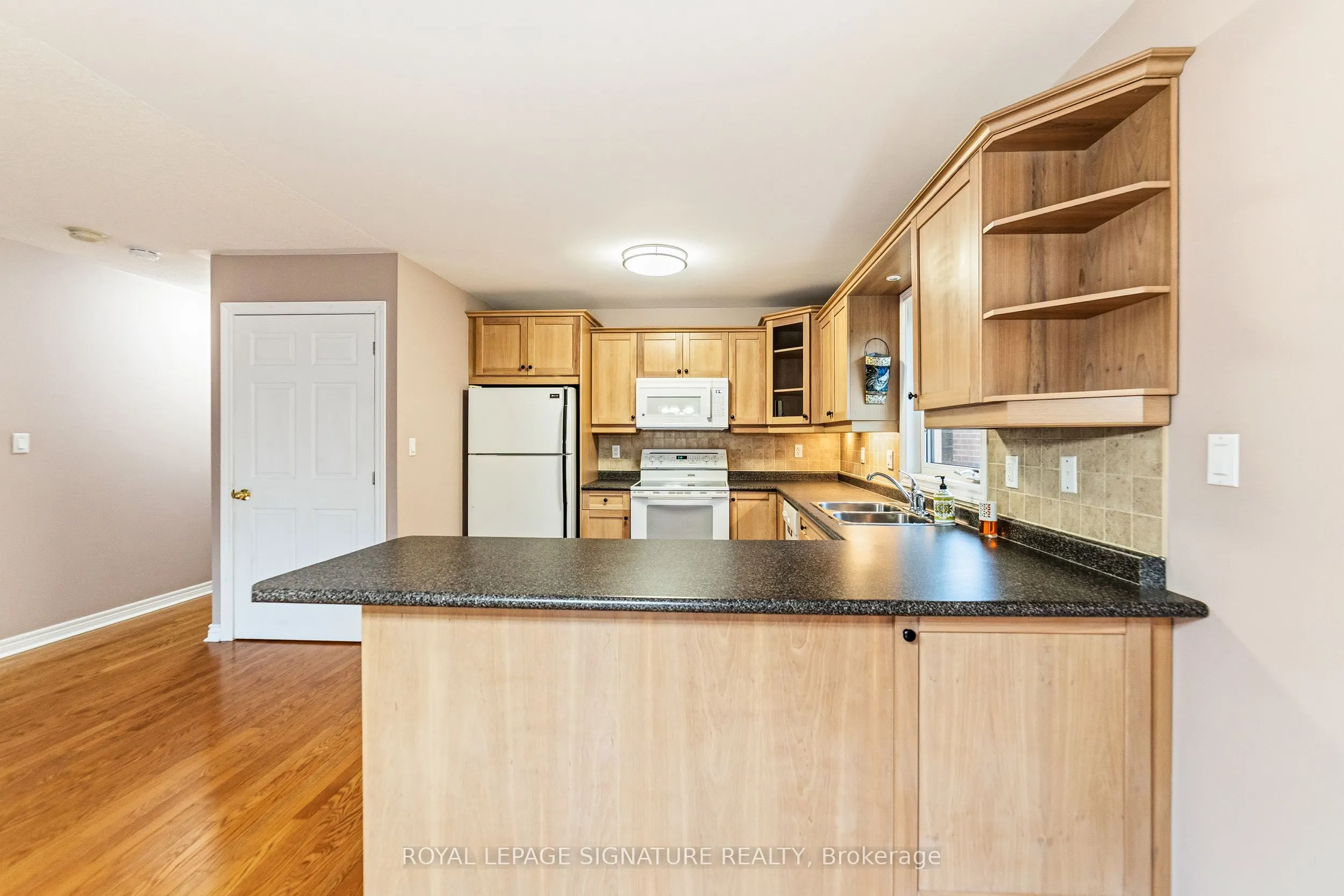 735 Poplar Road