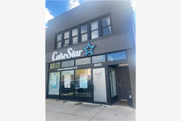 3431 LAKESHORE Boulevard W