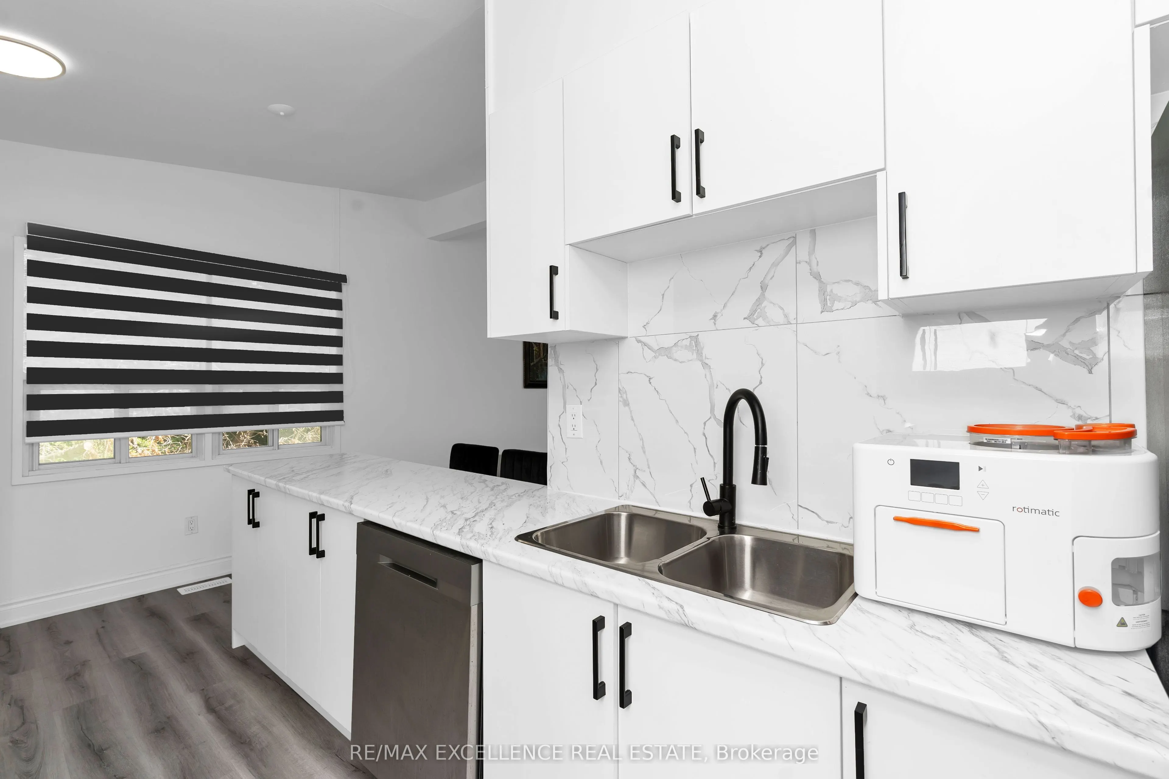 8951 Mississauga Road