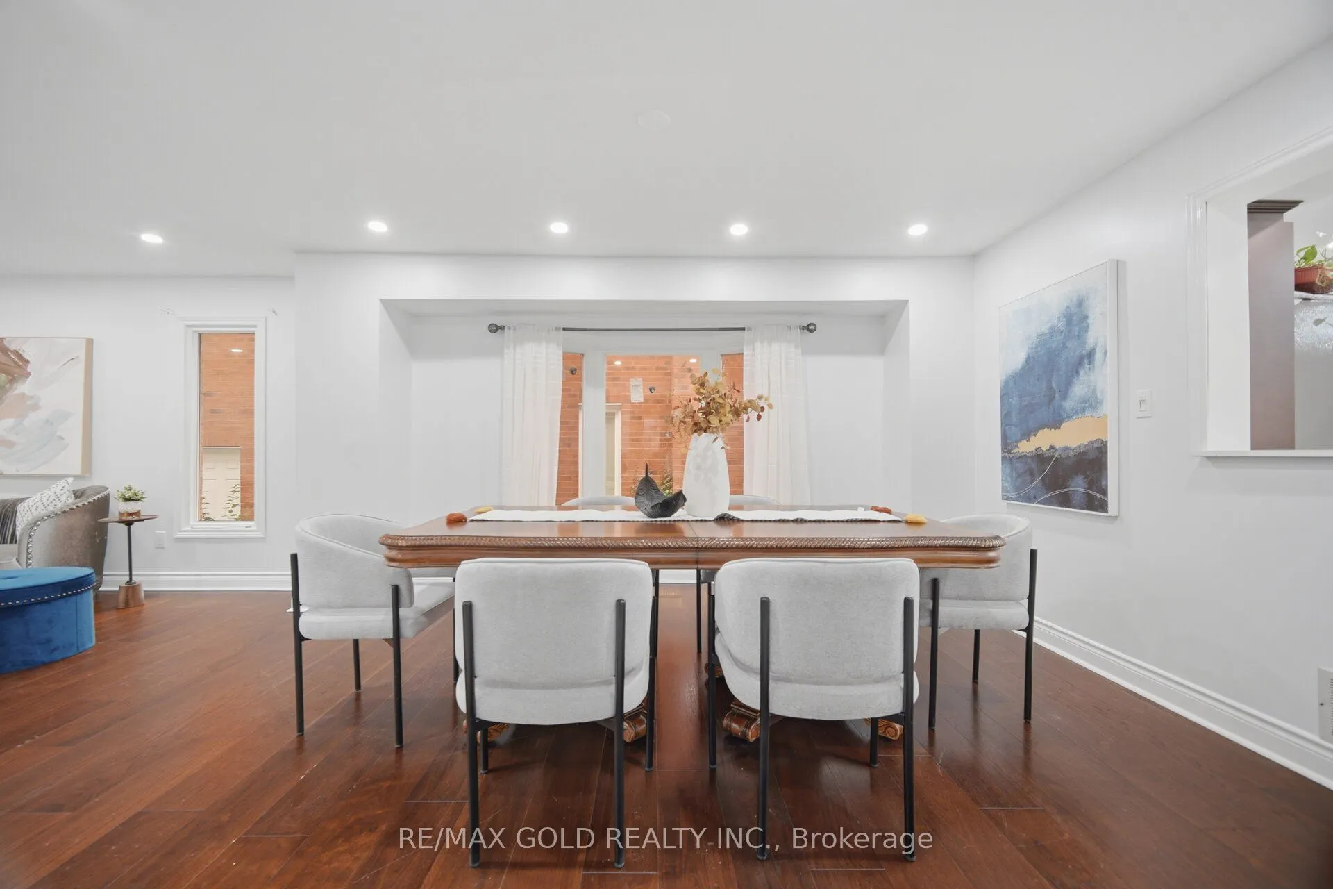 40 Kenpark Avenue