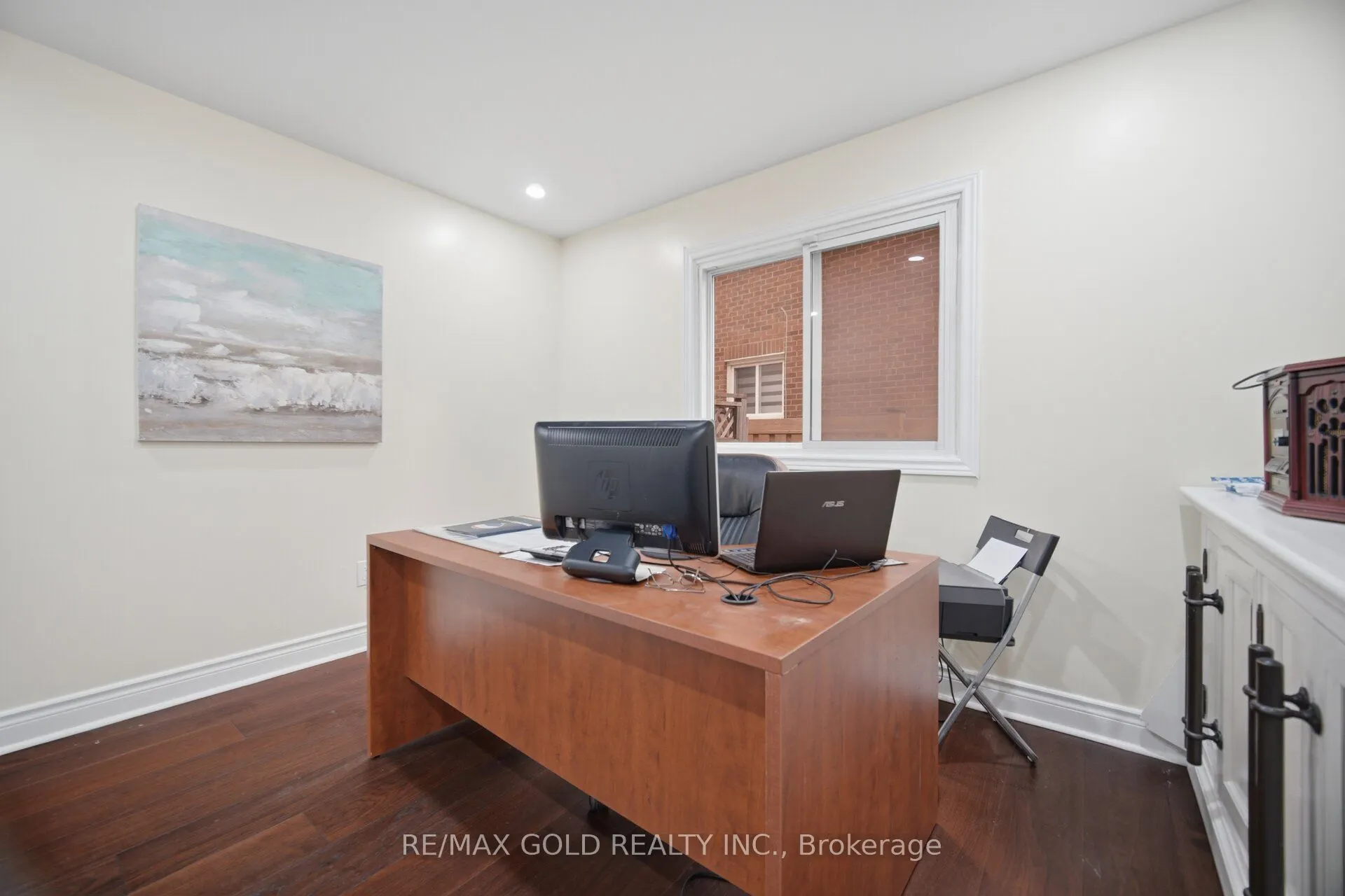 40 Kenpark Avenue