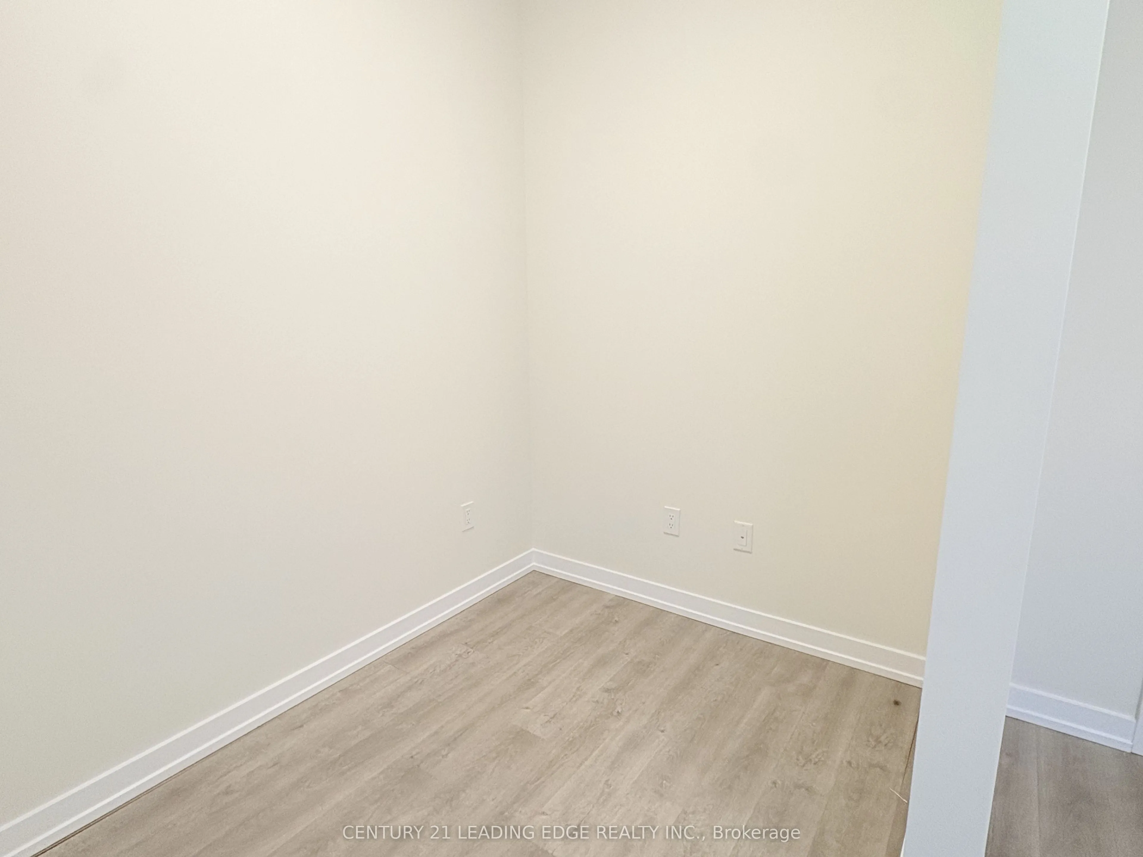 2300 St Clair Avenue W #515