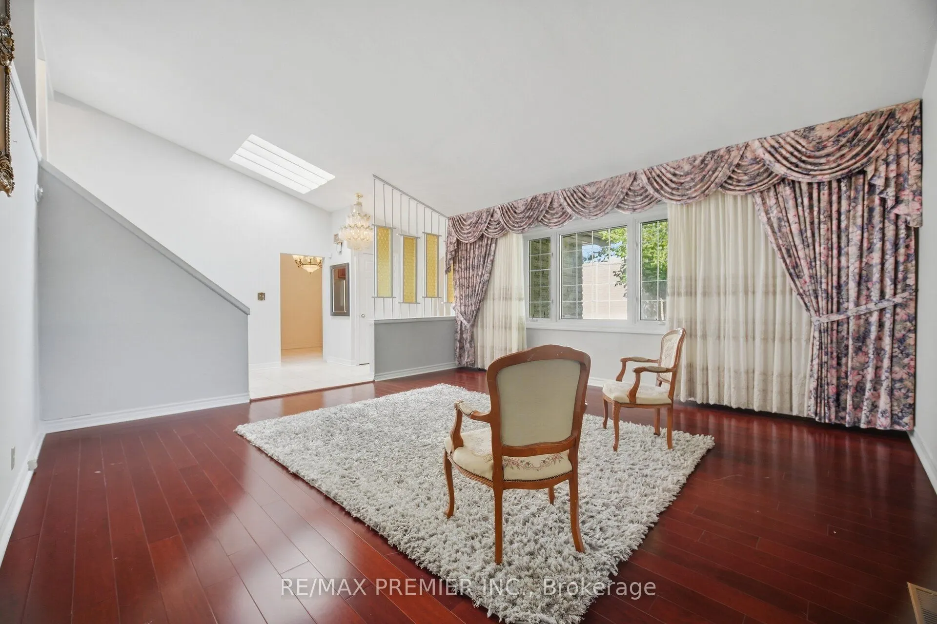 1474 South Service Road