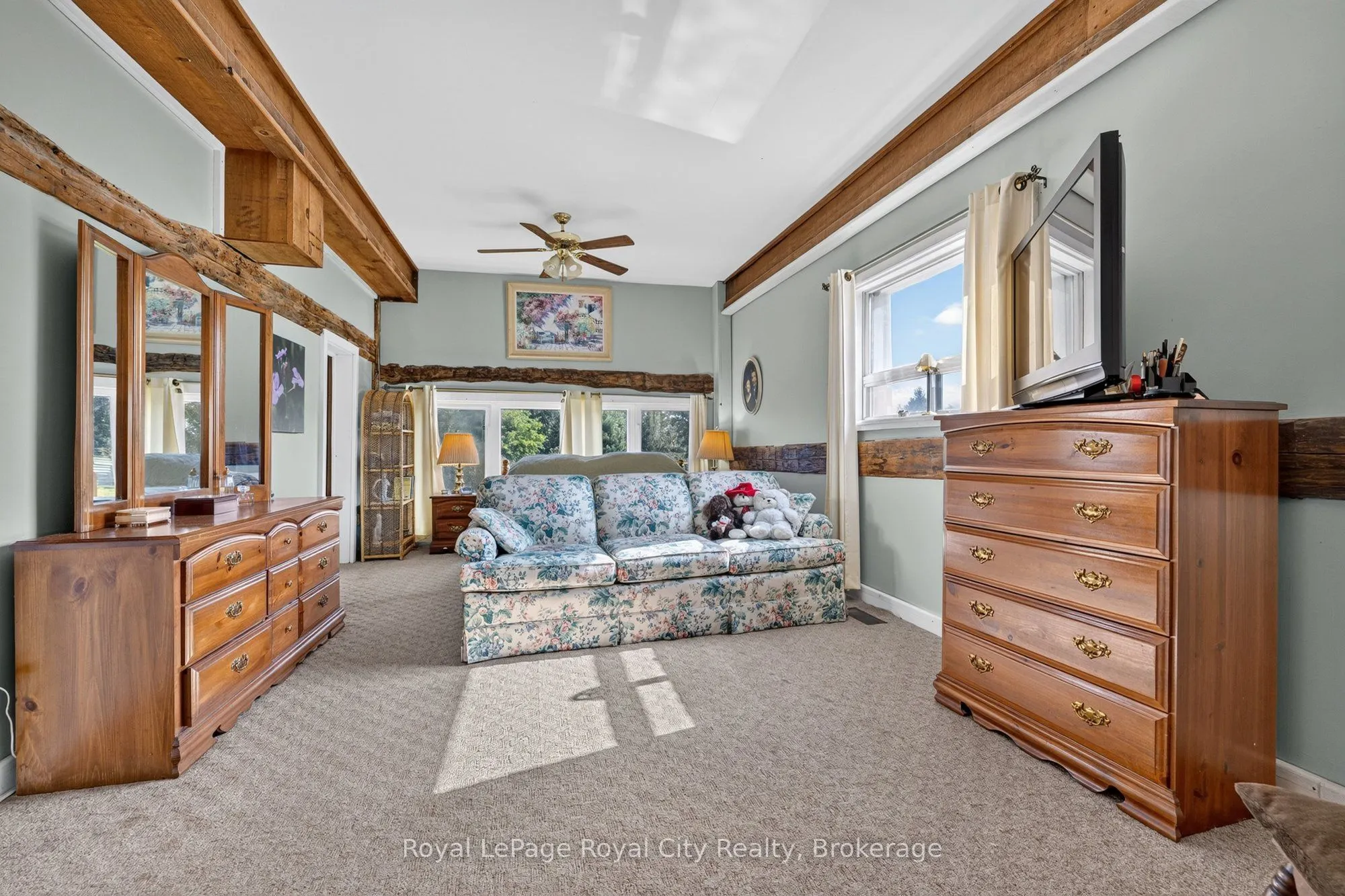 11233 2nd Line