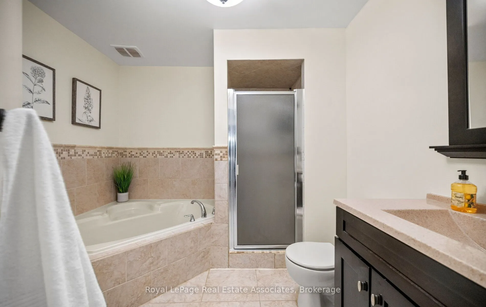 1485 Torrington Drive #19