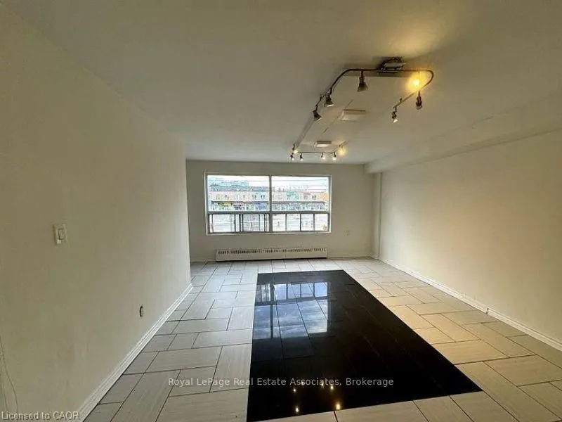3071 Hurontario Street #1