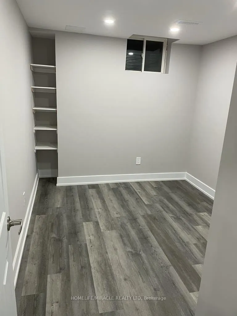 25 Wasaga Road