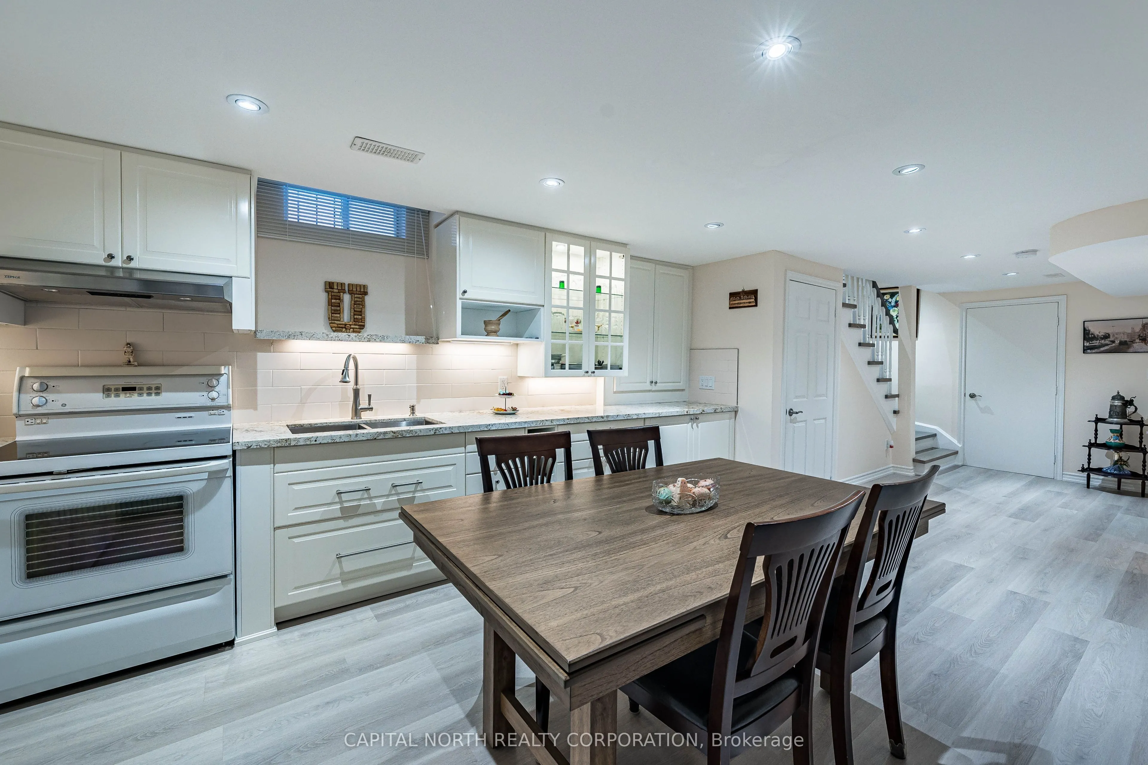11 Pembrook Street