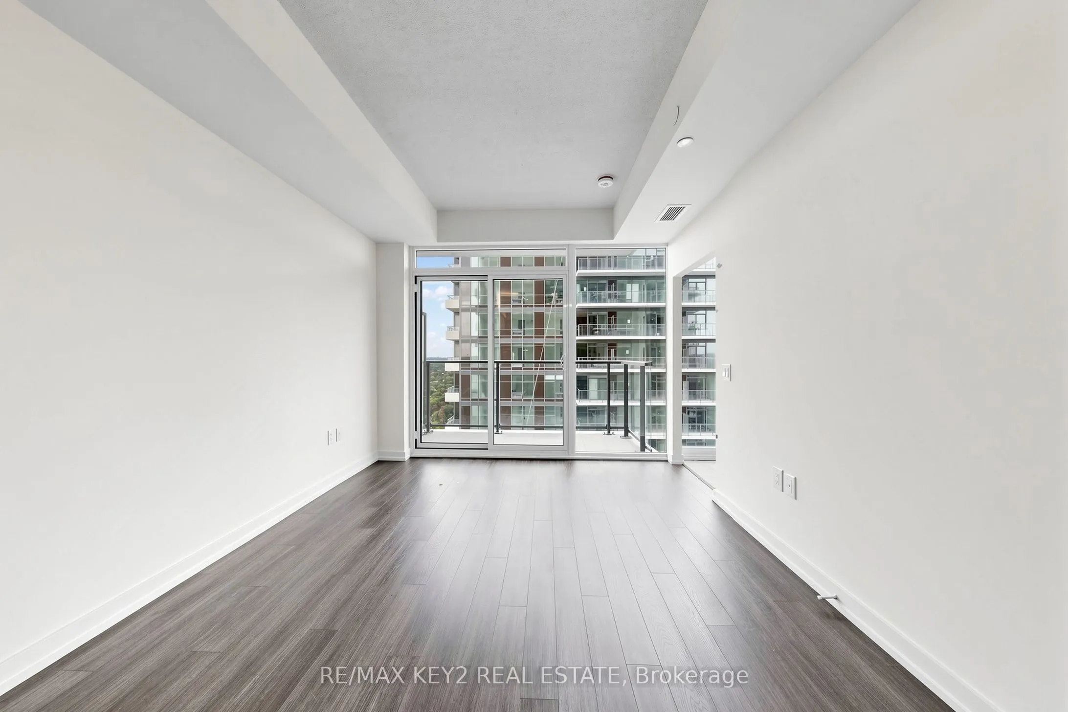 4010 Eglinton Avenue W #2316