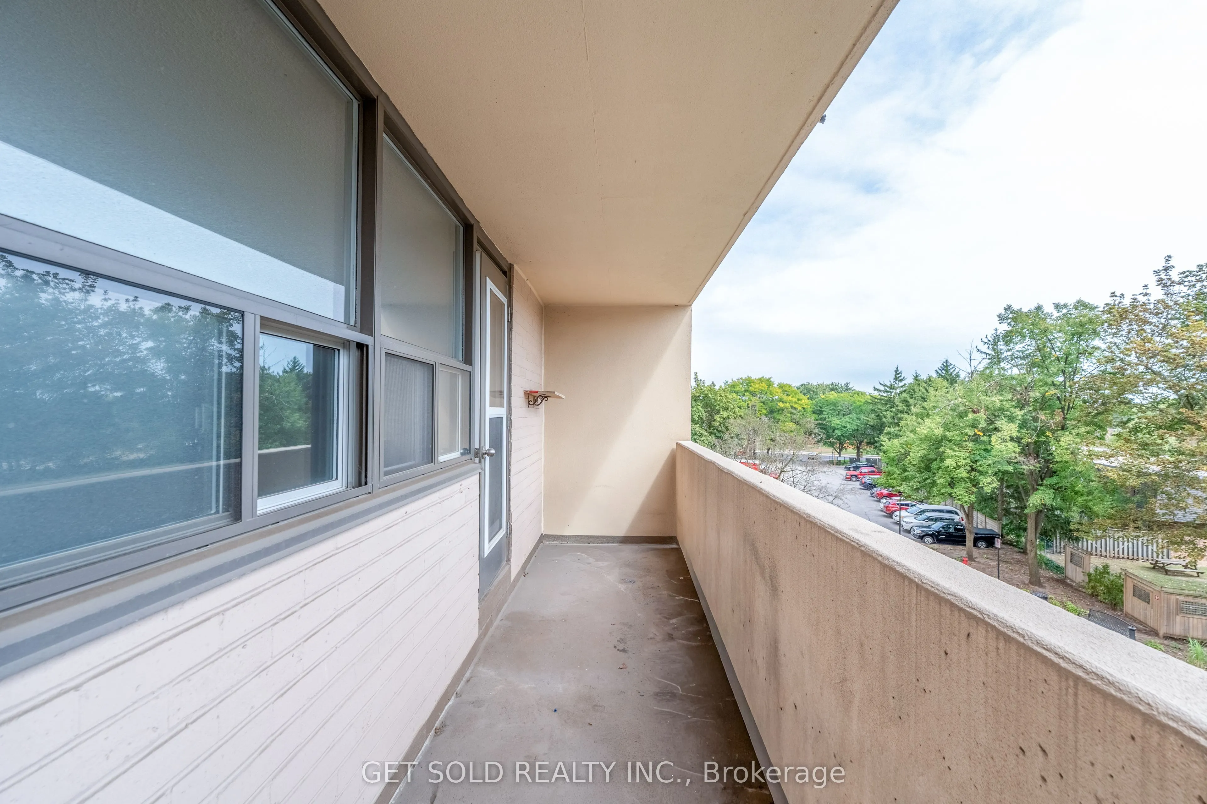 700 Dynes Road #405