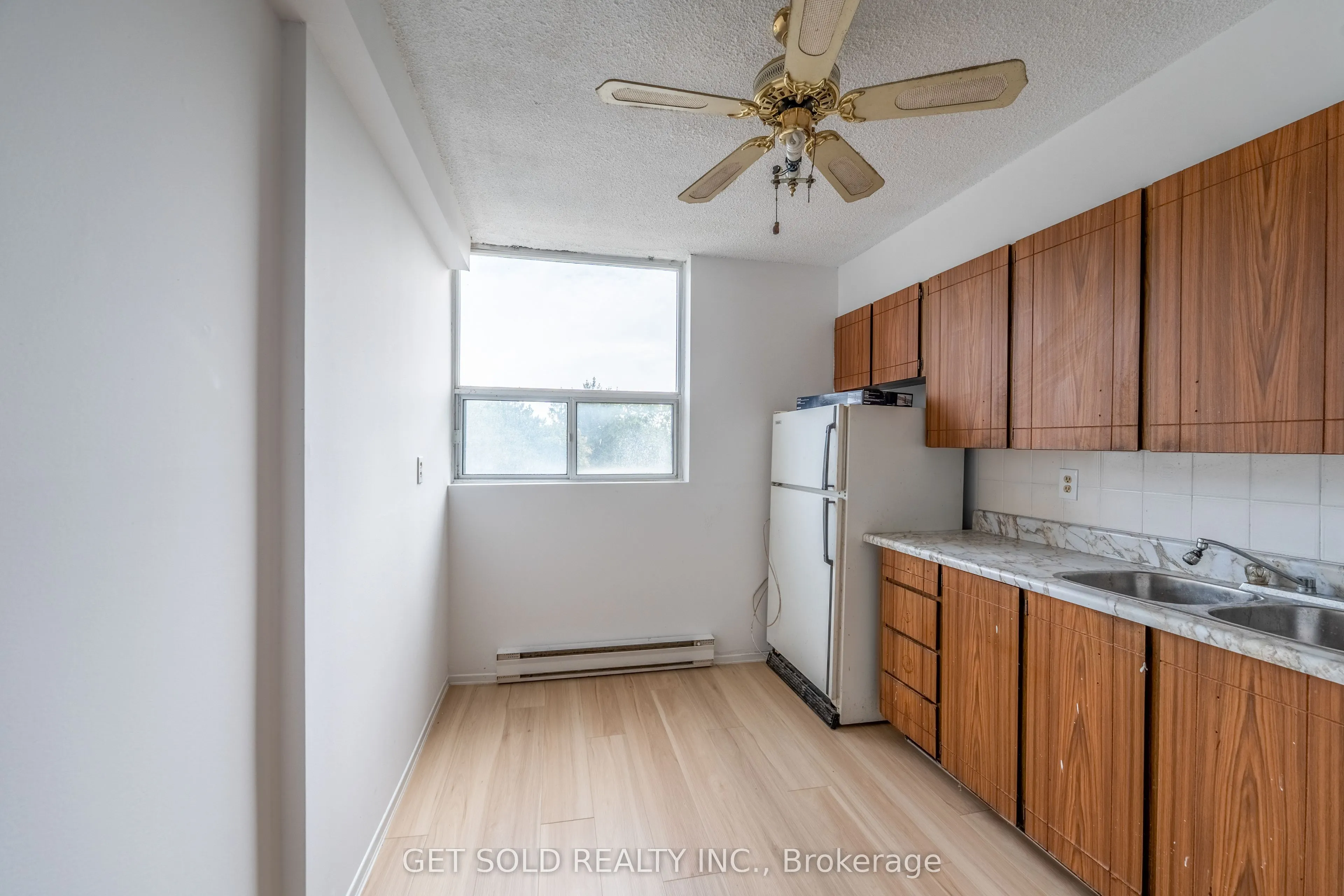 700 Dynes Road #405