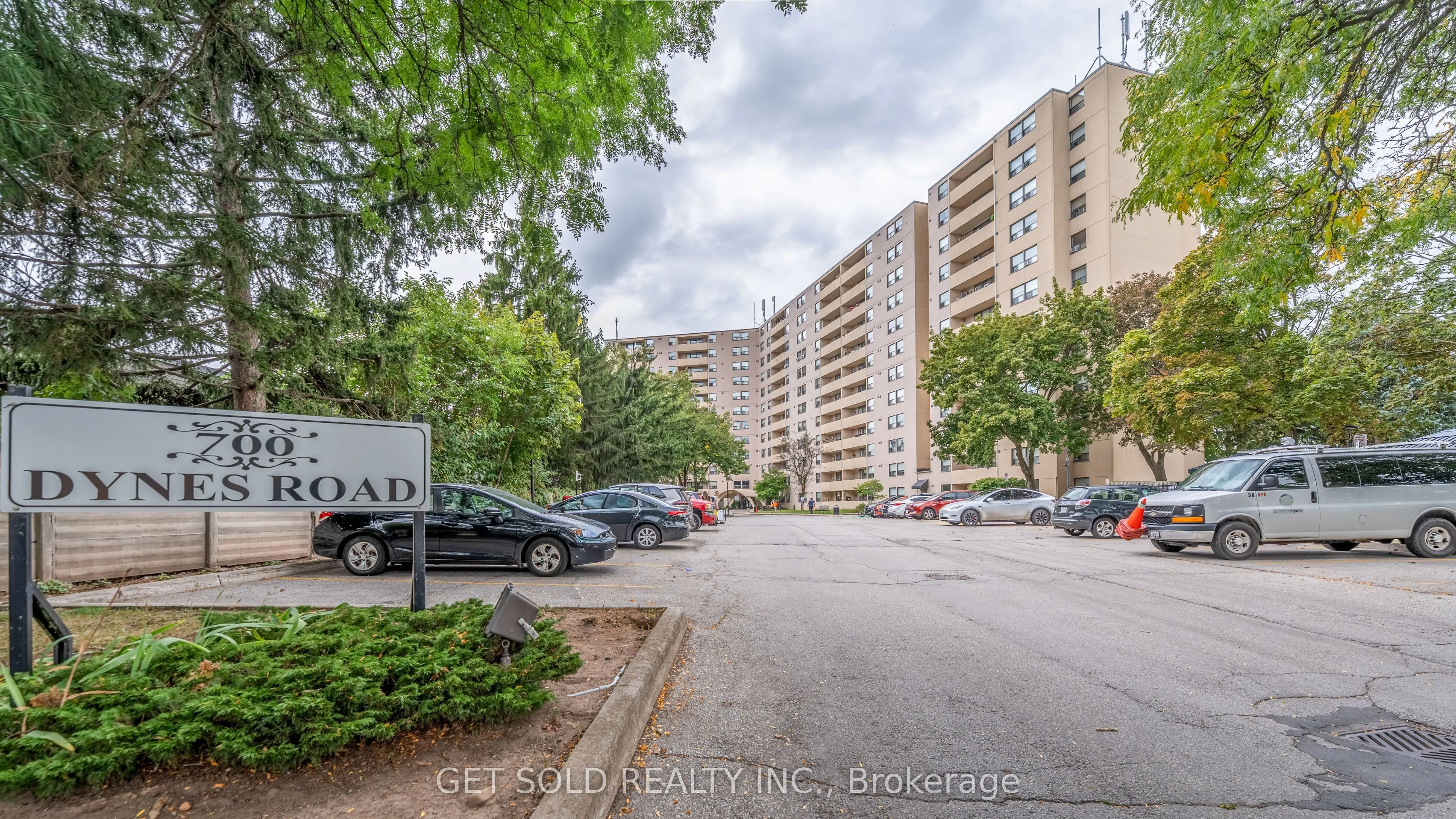 700 Dynes Road #405