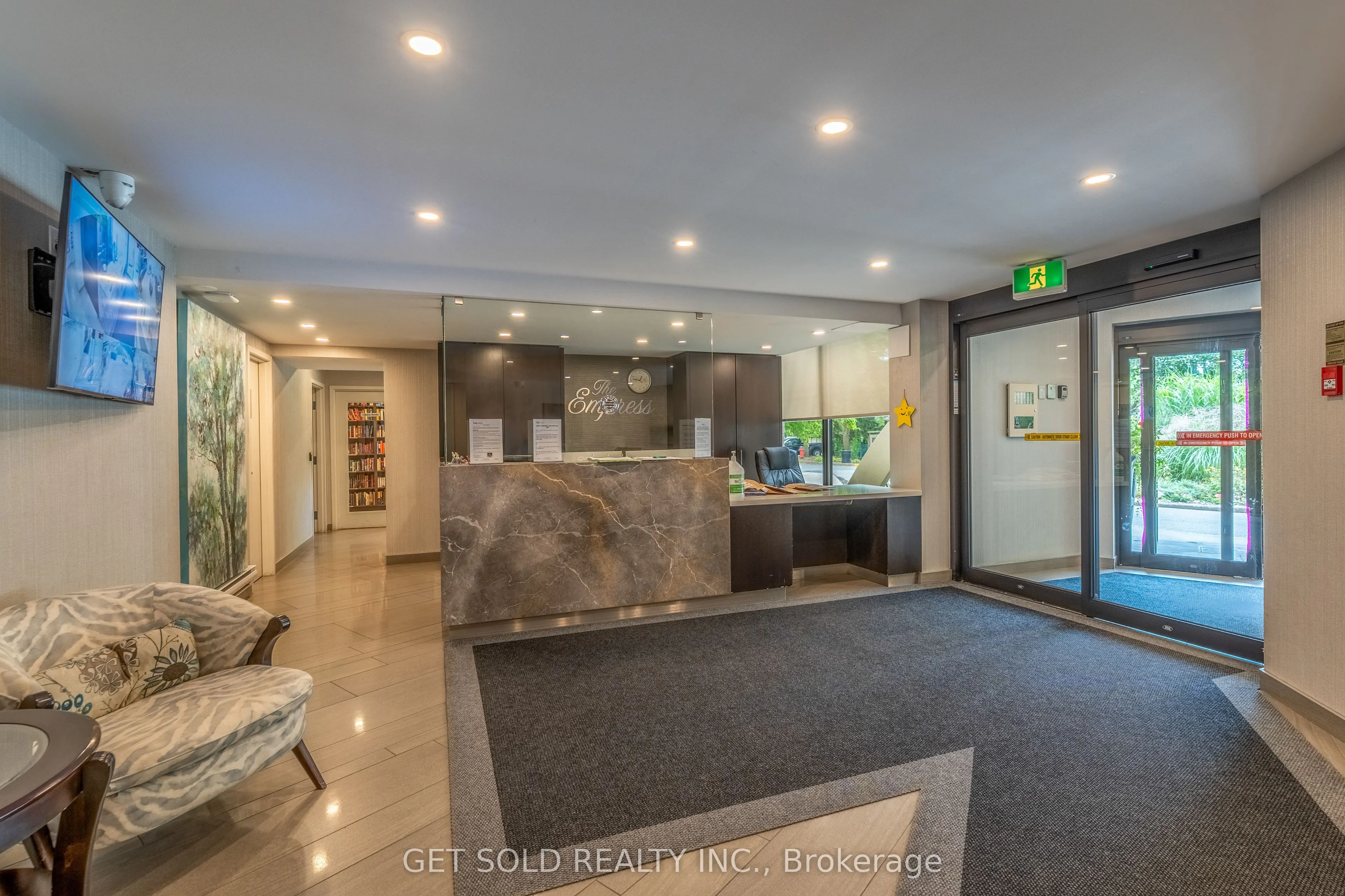 700 Dynes Road #405